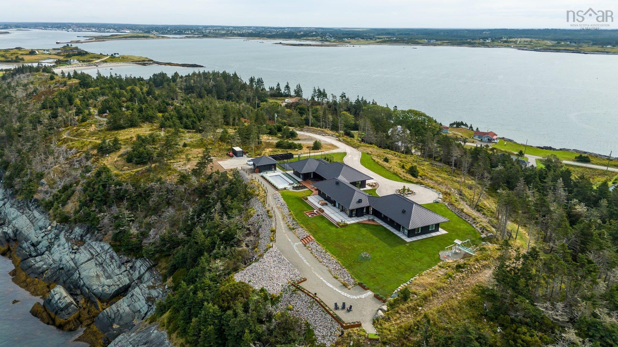 $4,400,000.00: 1766 Highway 304, Cape Forchu