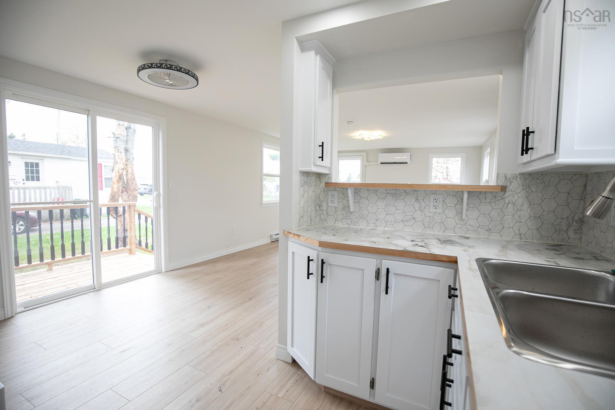 $179,900.00: 43 Lorne Crescent, Amherst