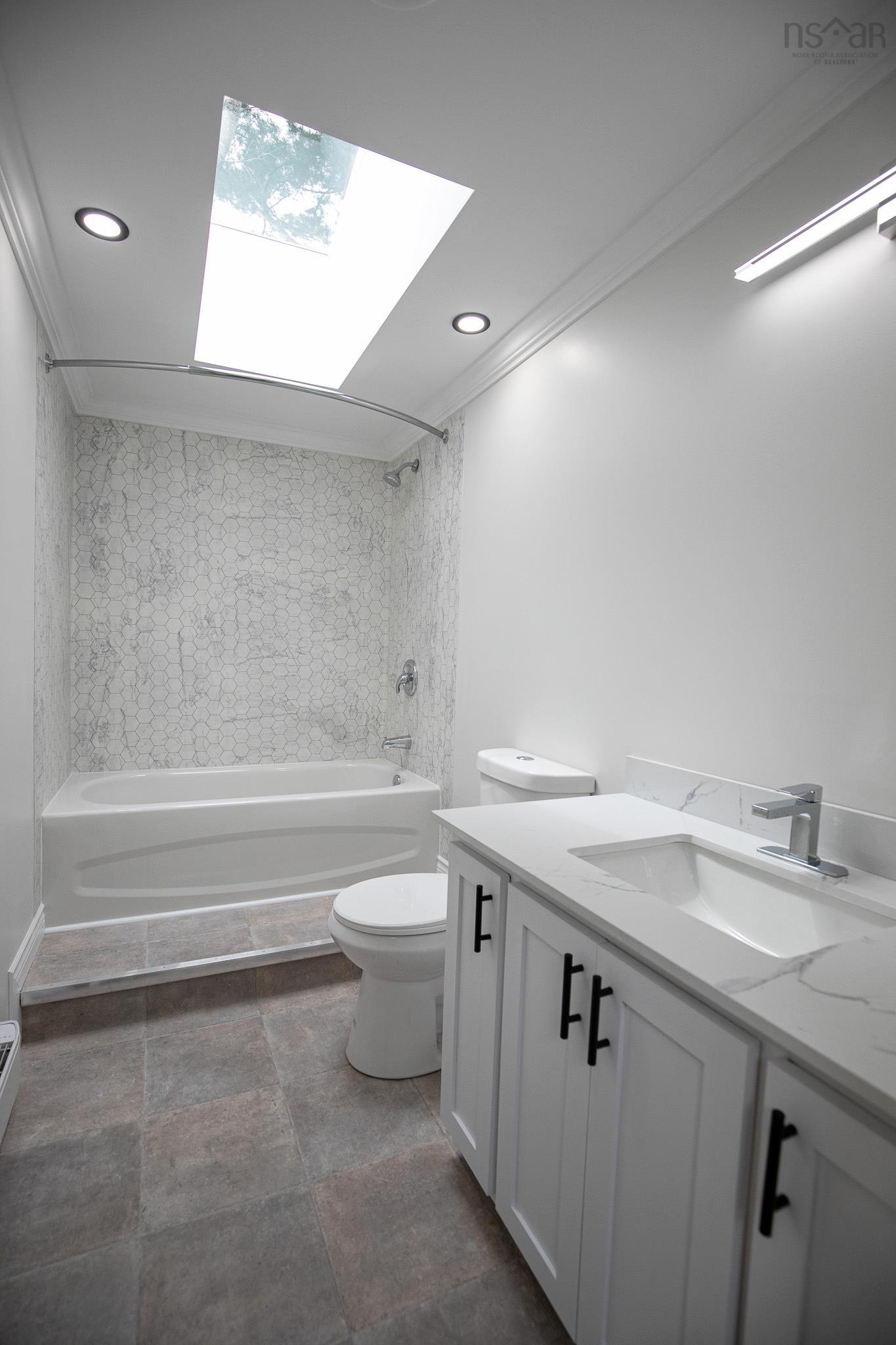 $179,900.00: 43 Lorne Crescent, Amherst