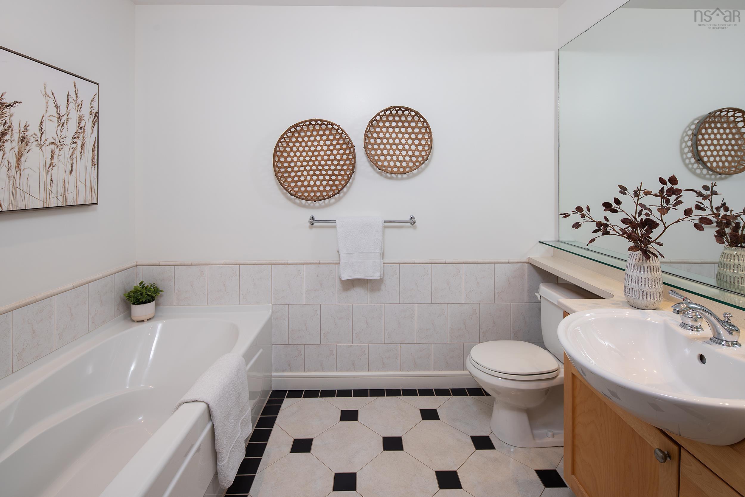 411 1477 Lower Water Street, Halifax, NS (MLS 202529057)