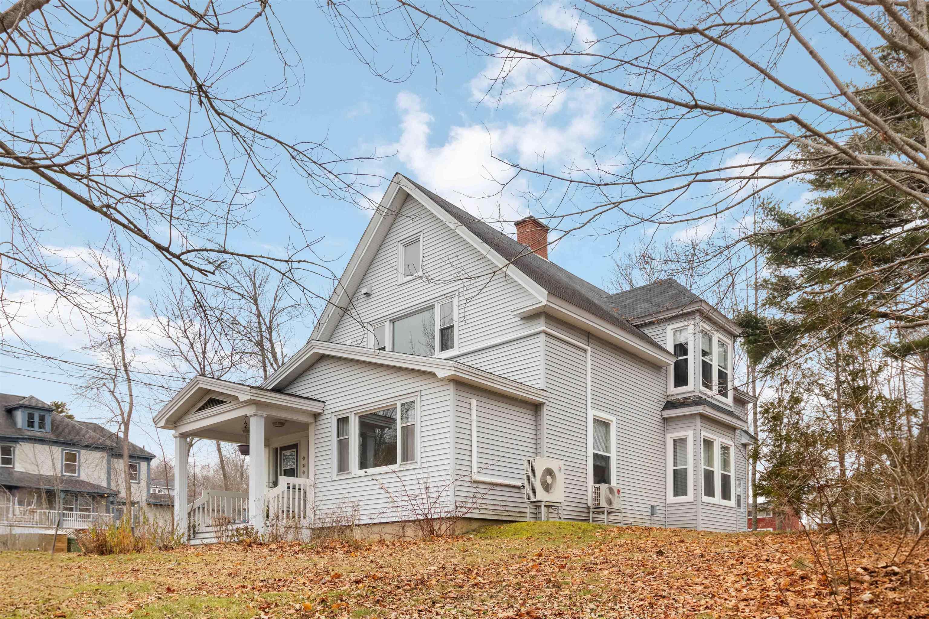 $469,000.00: 110 Dufferin Street, Bridgewater