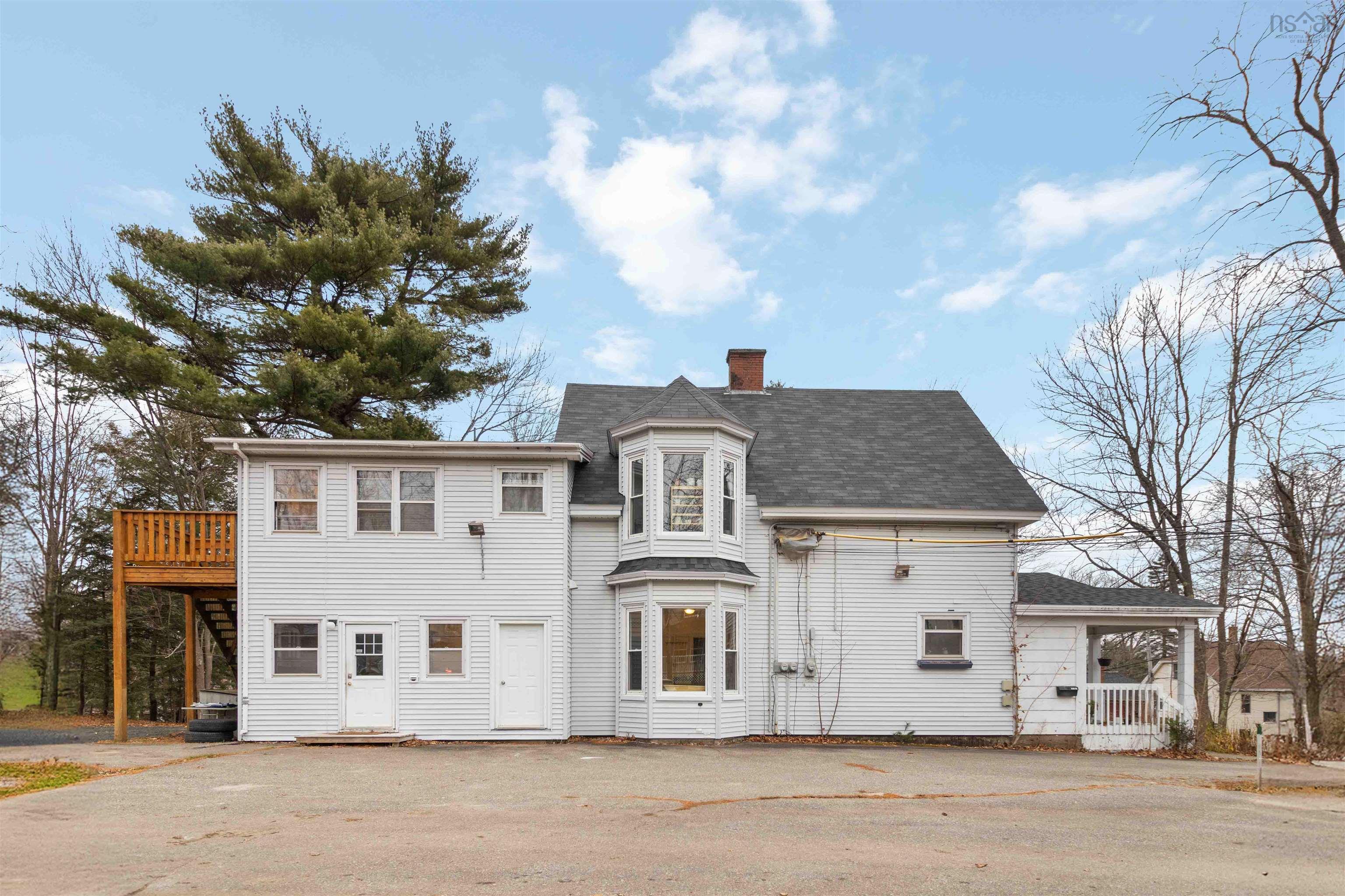 $469,000.00: 110 Dufferin Street, Bridgewater