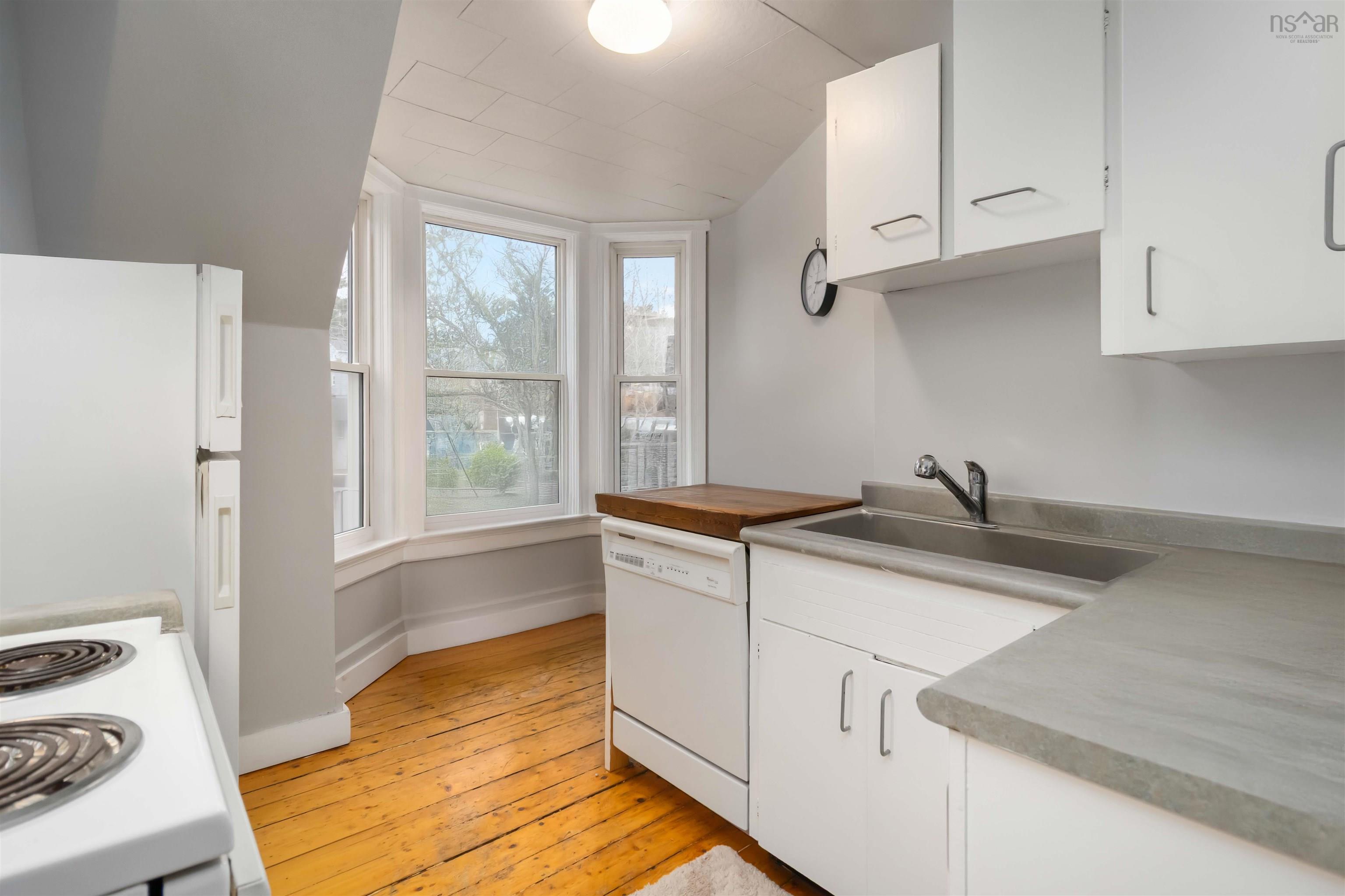 $469,000.00: 110 Dufferin Street, Bridgewater