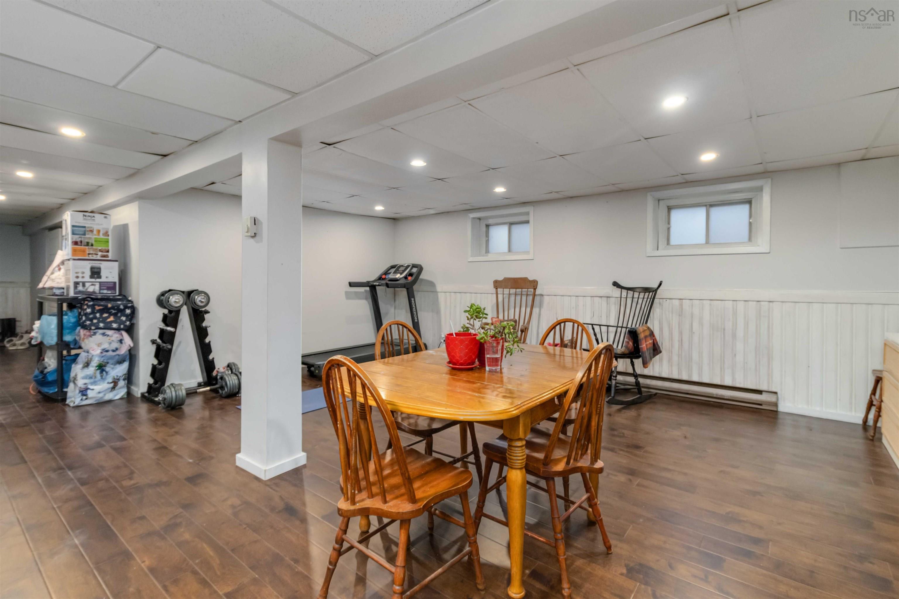 $529,900.00: 41 Raymoor Drive, Woodlawn