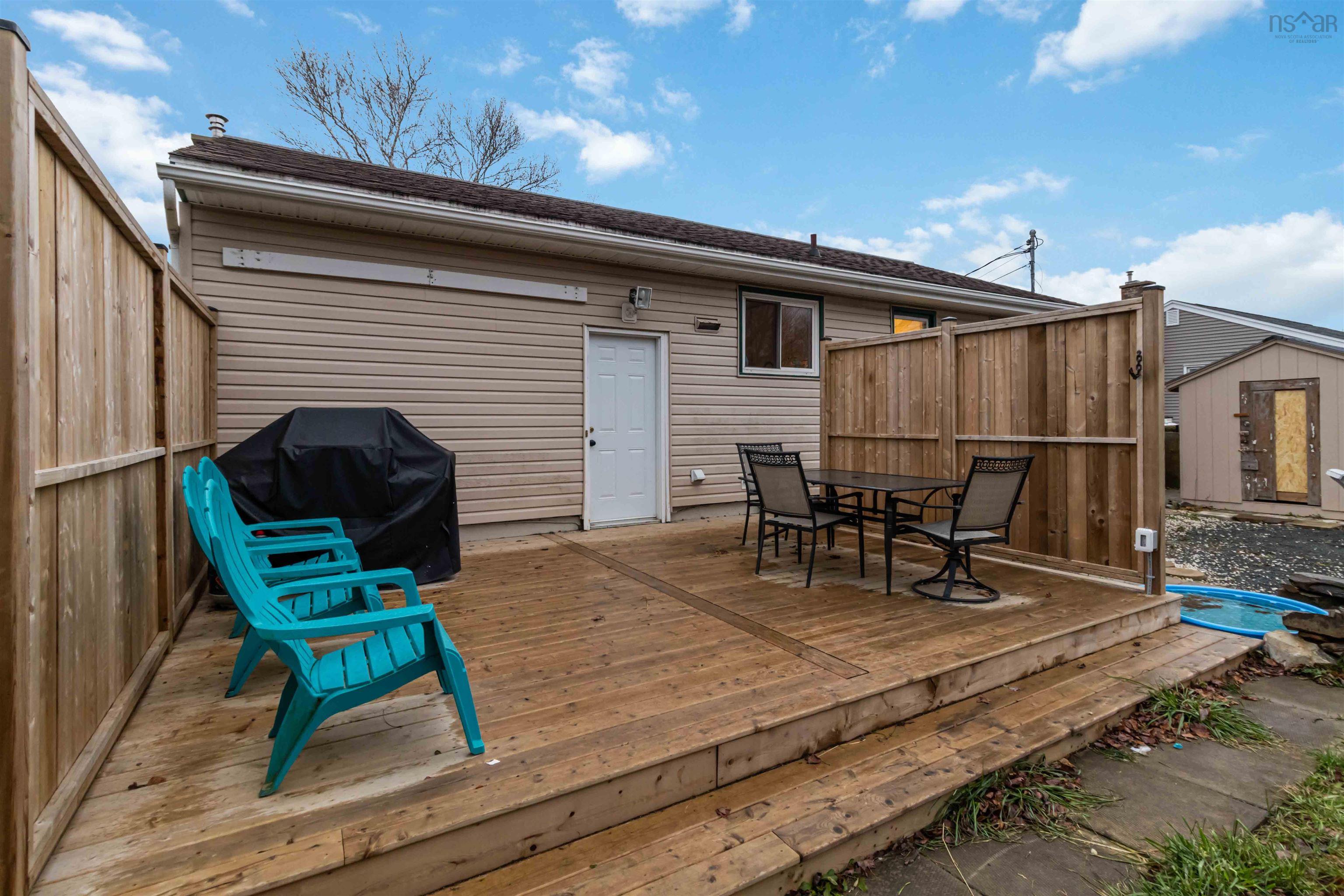 $529,900.00: 41 Raymoor Drive, Woodlawn