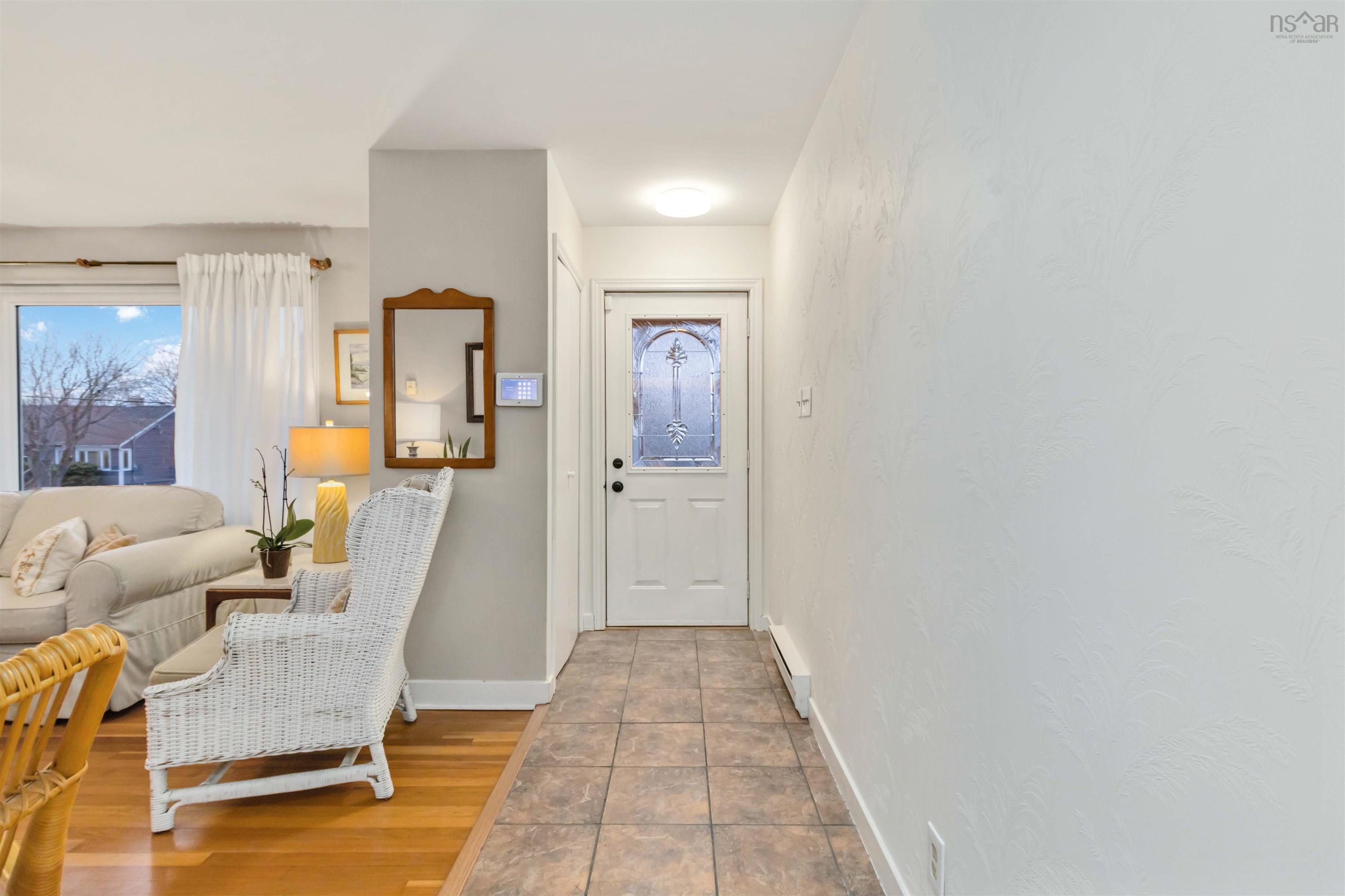 $529,900.00: 41 Raymoor Drive, Woodlawn