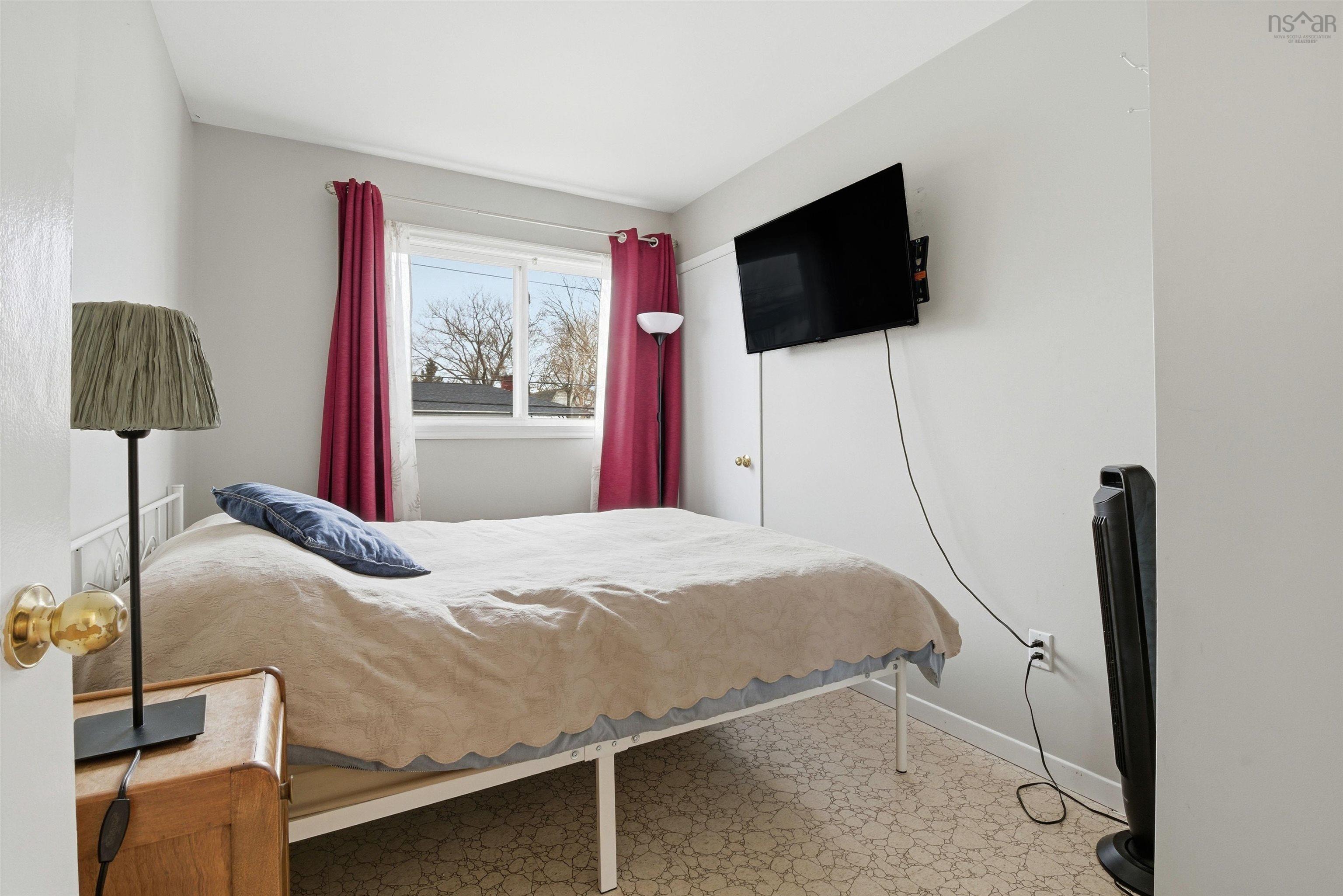 $379,900.00: 50 Amaranth Crescent, Dartmouth