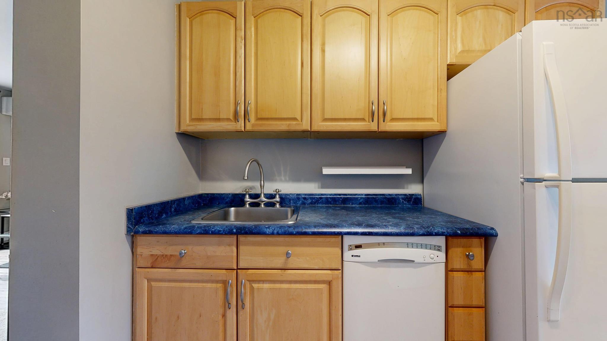 $339,900.00: 1E Arklow Drive, Cole Harbour