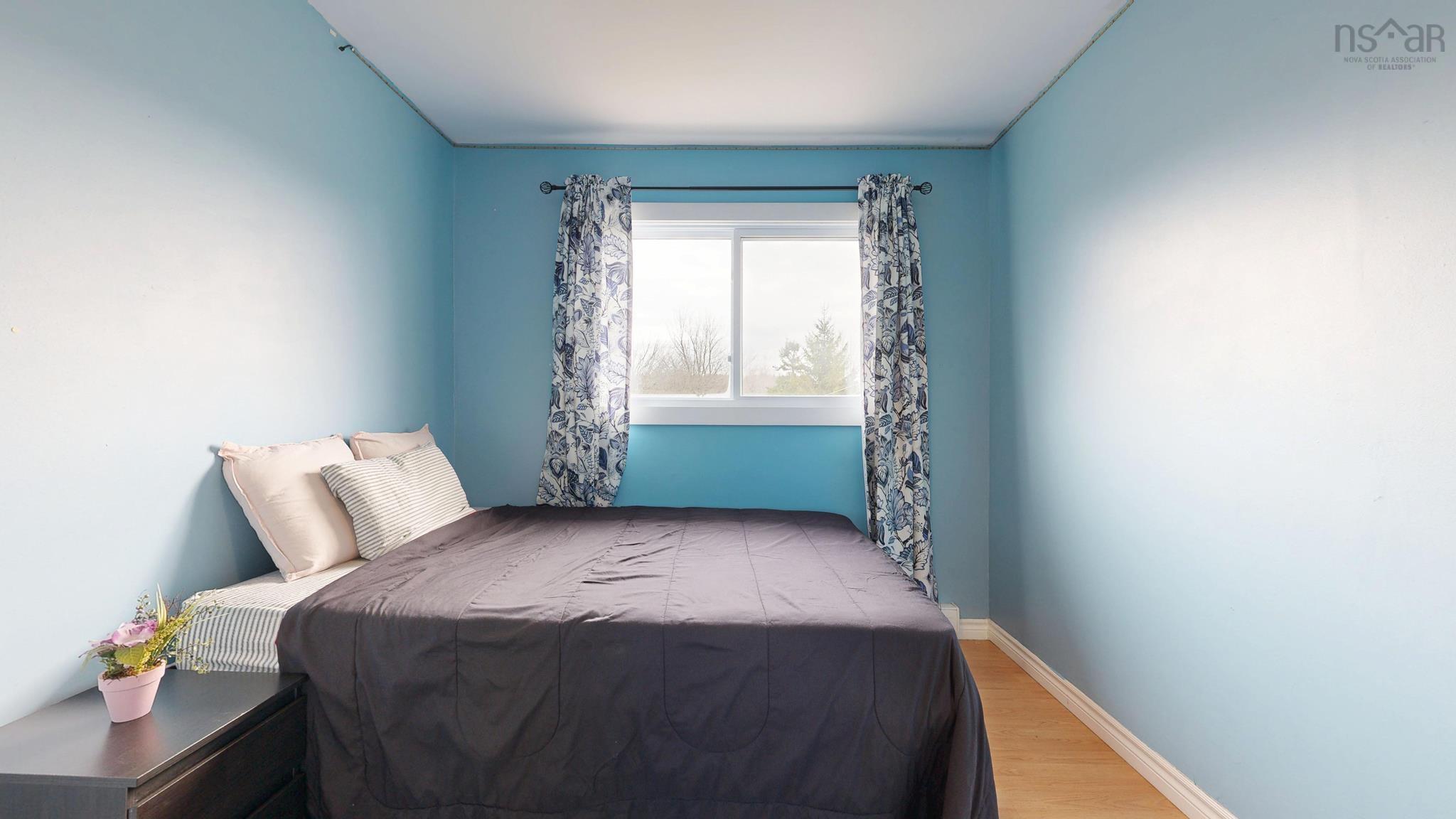 $339,900.00: 1E Arklow Drive, Cole Harbour