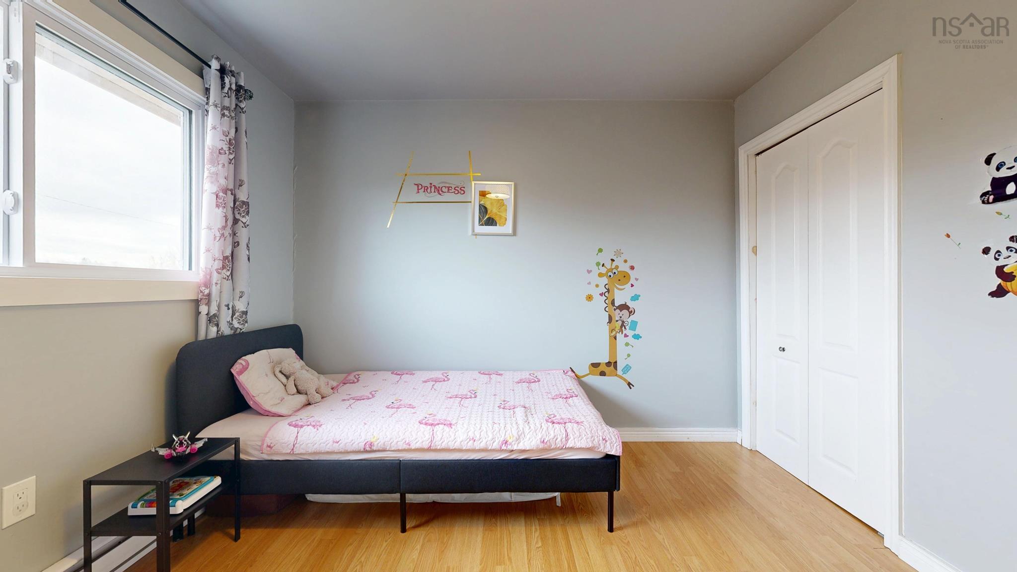 $339,900.00: 1E Arklow Drive, Cole Harbour