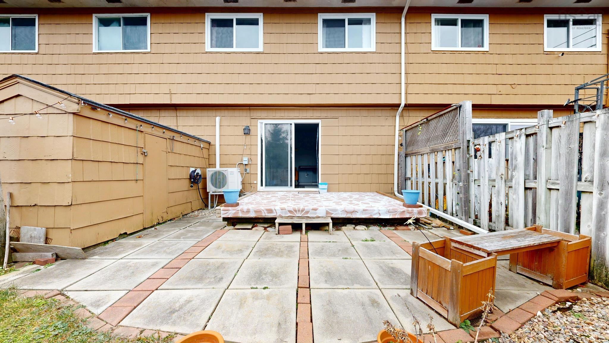 $339,900.00: 1E Arklow Drive, Cole Harbour