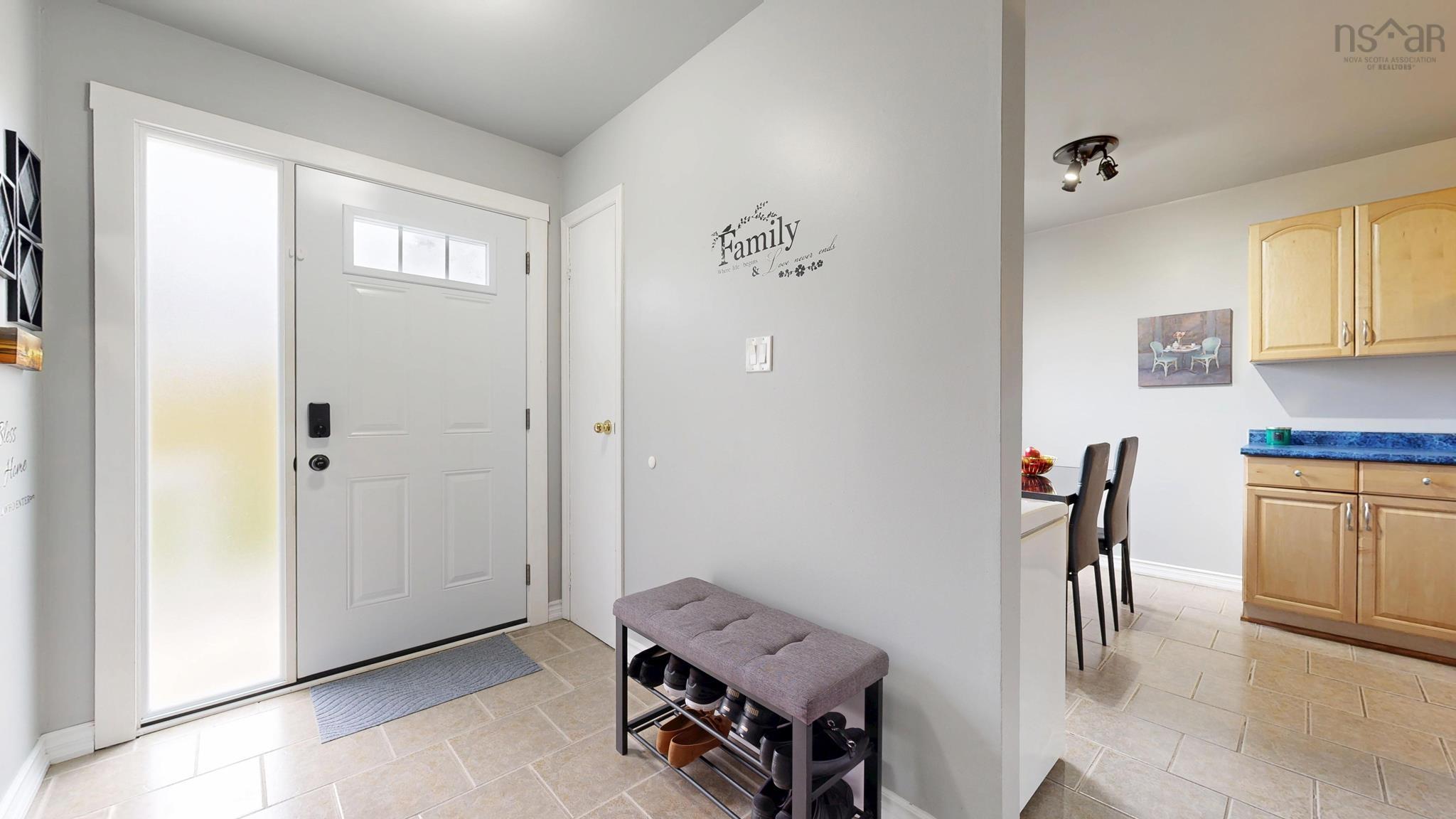 $339,900.00: 1E Arklow Drive, Cole Harbour