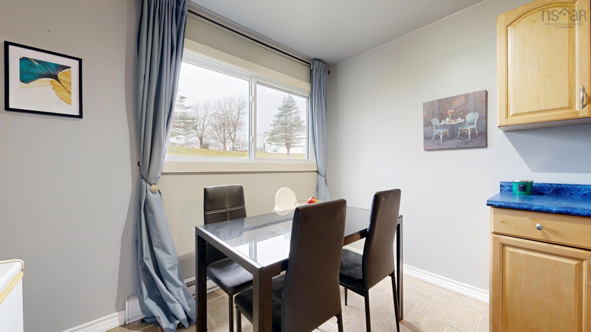 $339,900.00: 1E Arklow Drive, Cole Harbour