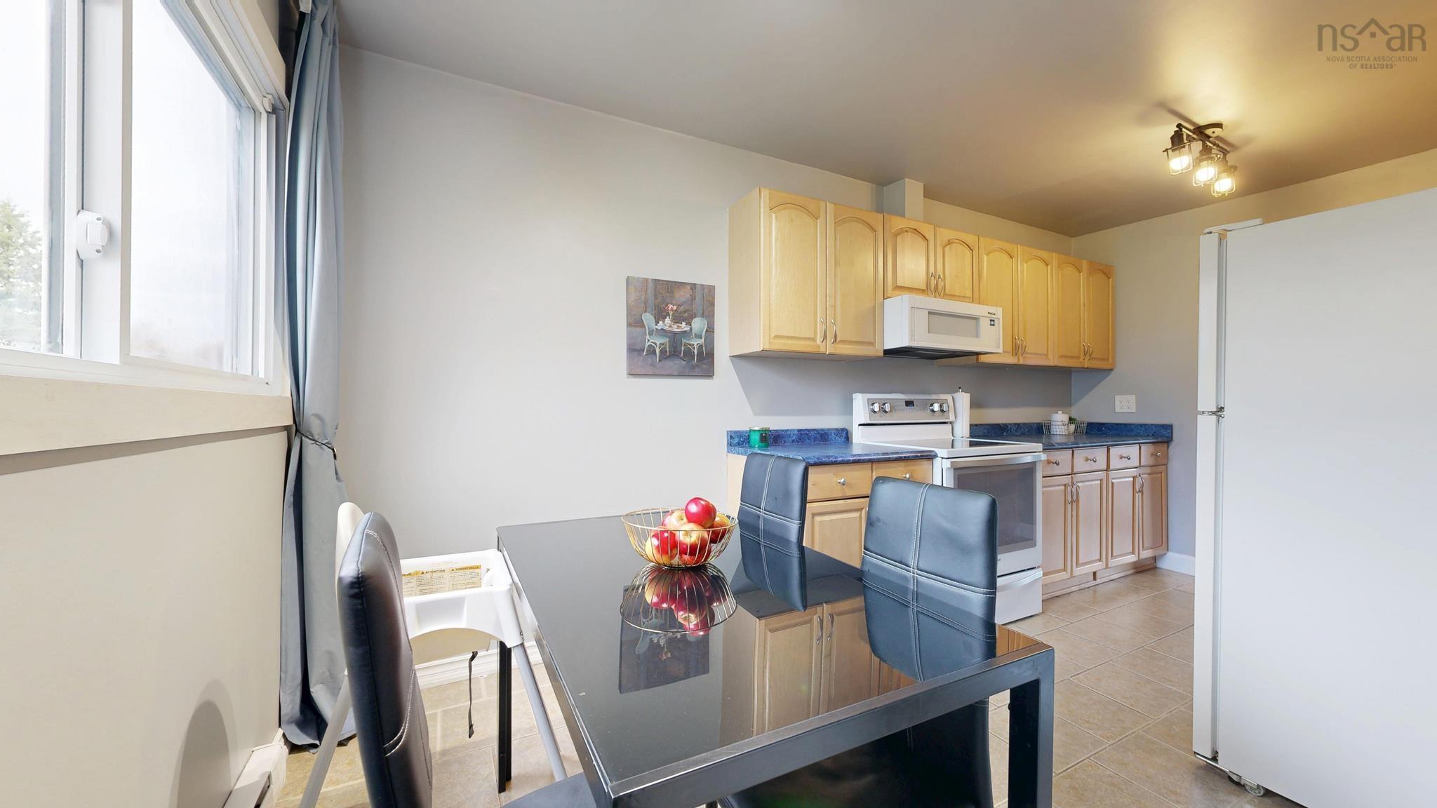 $339,900.00: 1E Arklow Drive, Cole Harbour