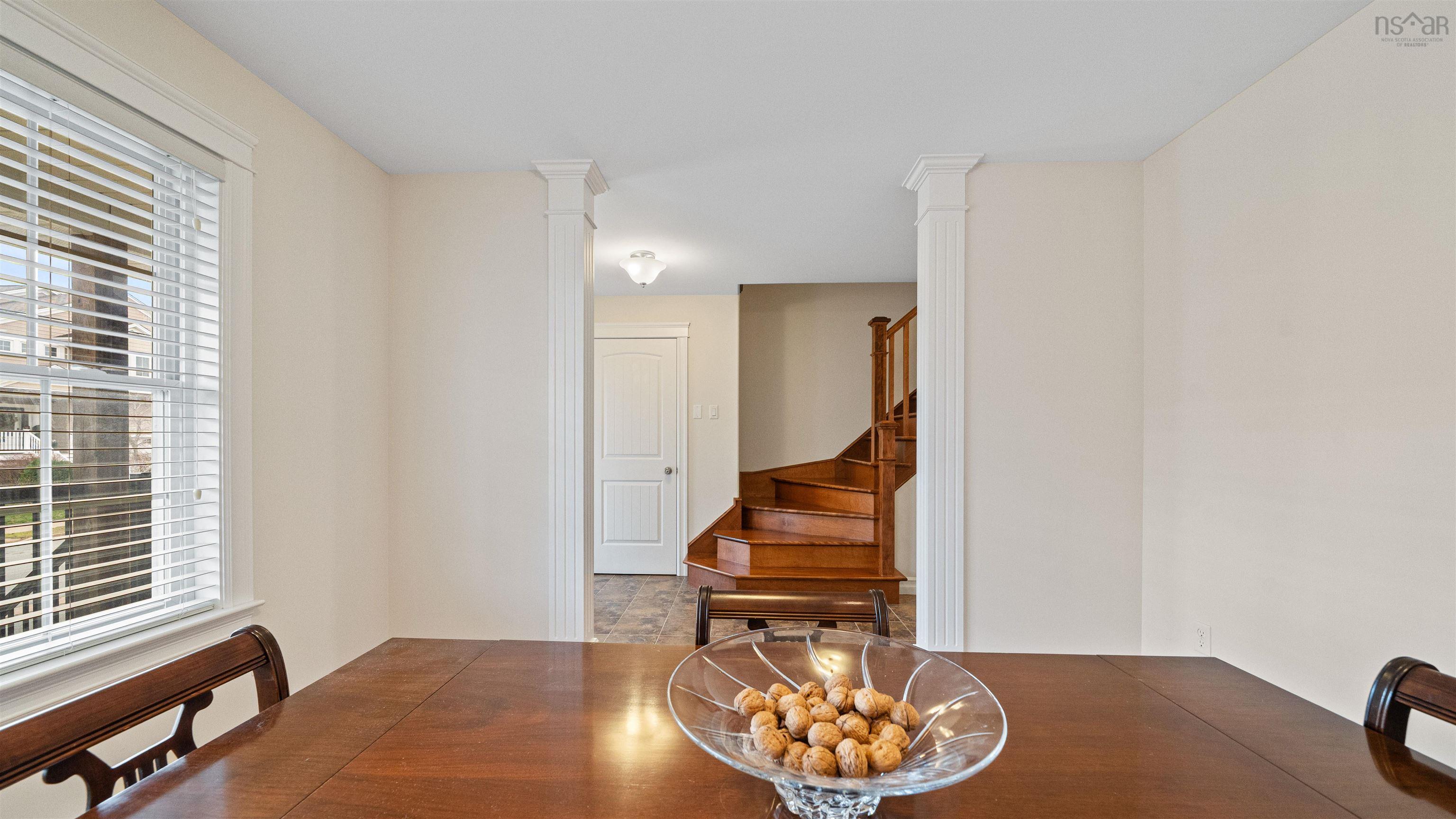 $675,000.00: 934 Basinview Drive, Bedford