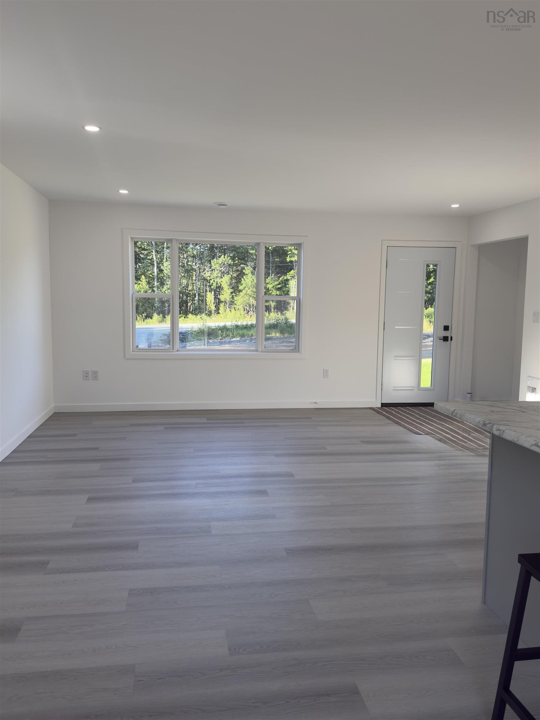 $379,000.00: 4253 325 Highway, Newcombville