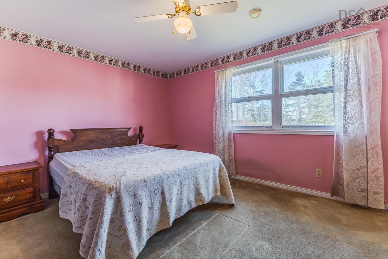 $399,900.00: 123 Forest Hill Dr, Valley