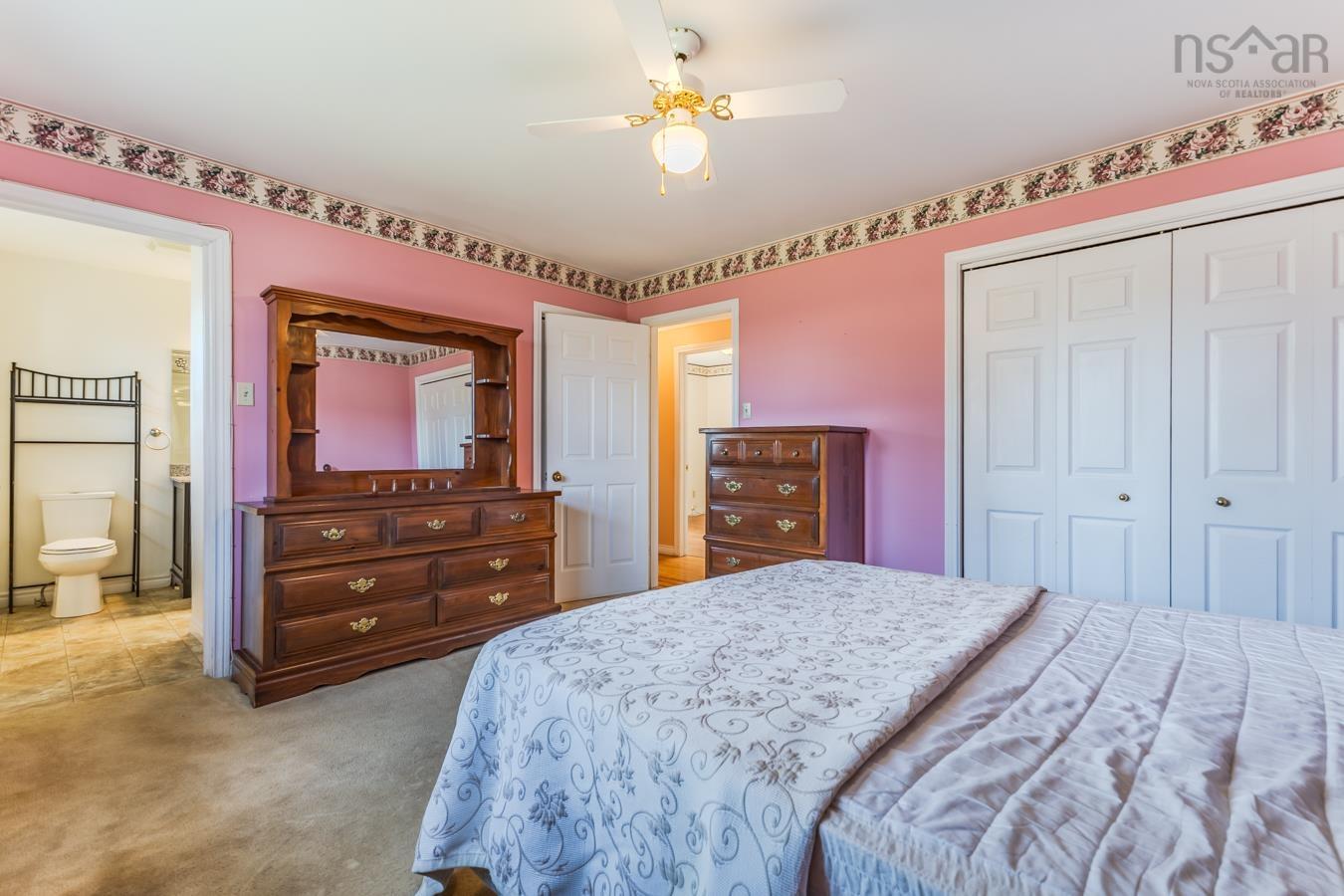 $399,900.00: 123 Forest Hill Dr, Valley