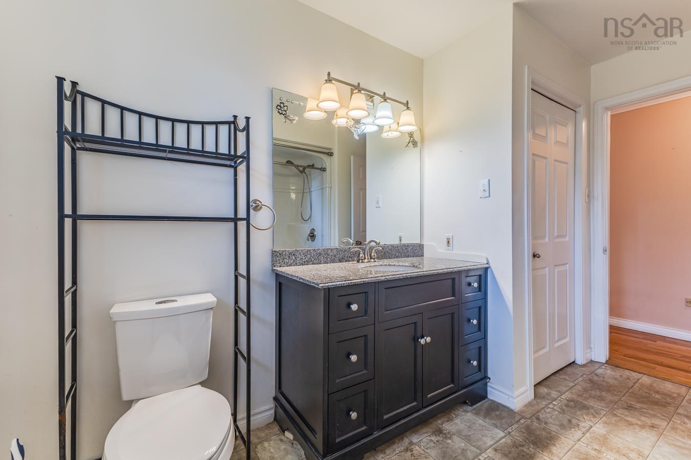 $399,900.00: 123 Forest Hill Dr, Valley