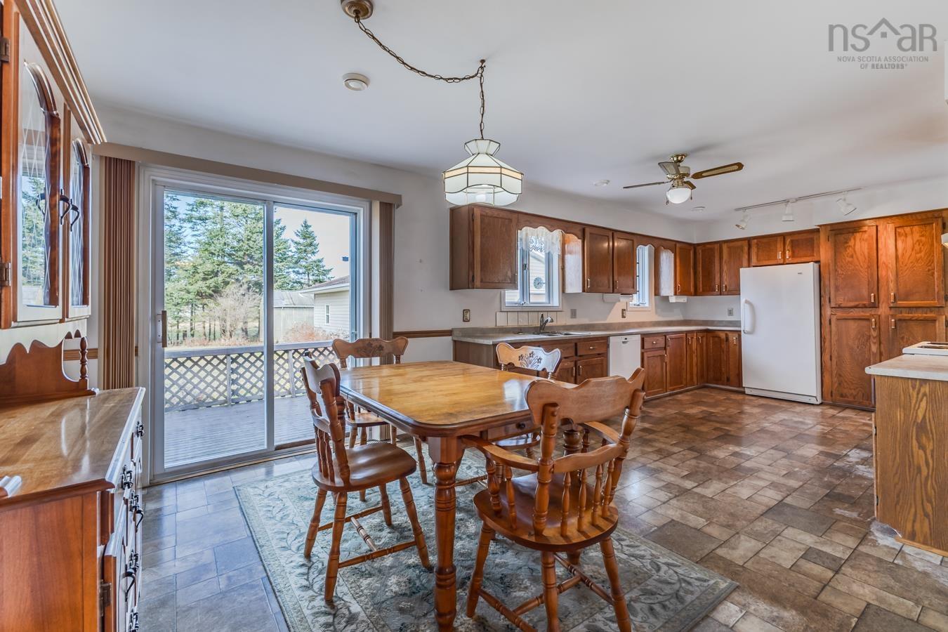 $399,900.00: 123 Forest Hill Dr, Valley