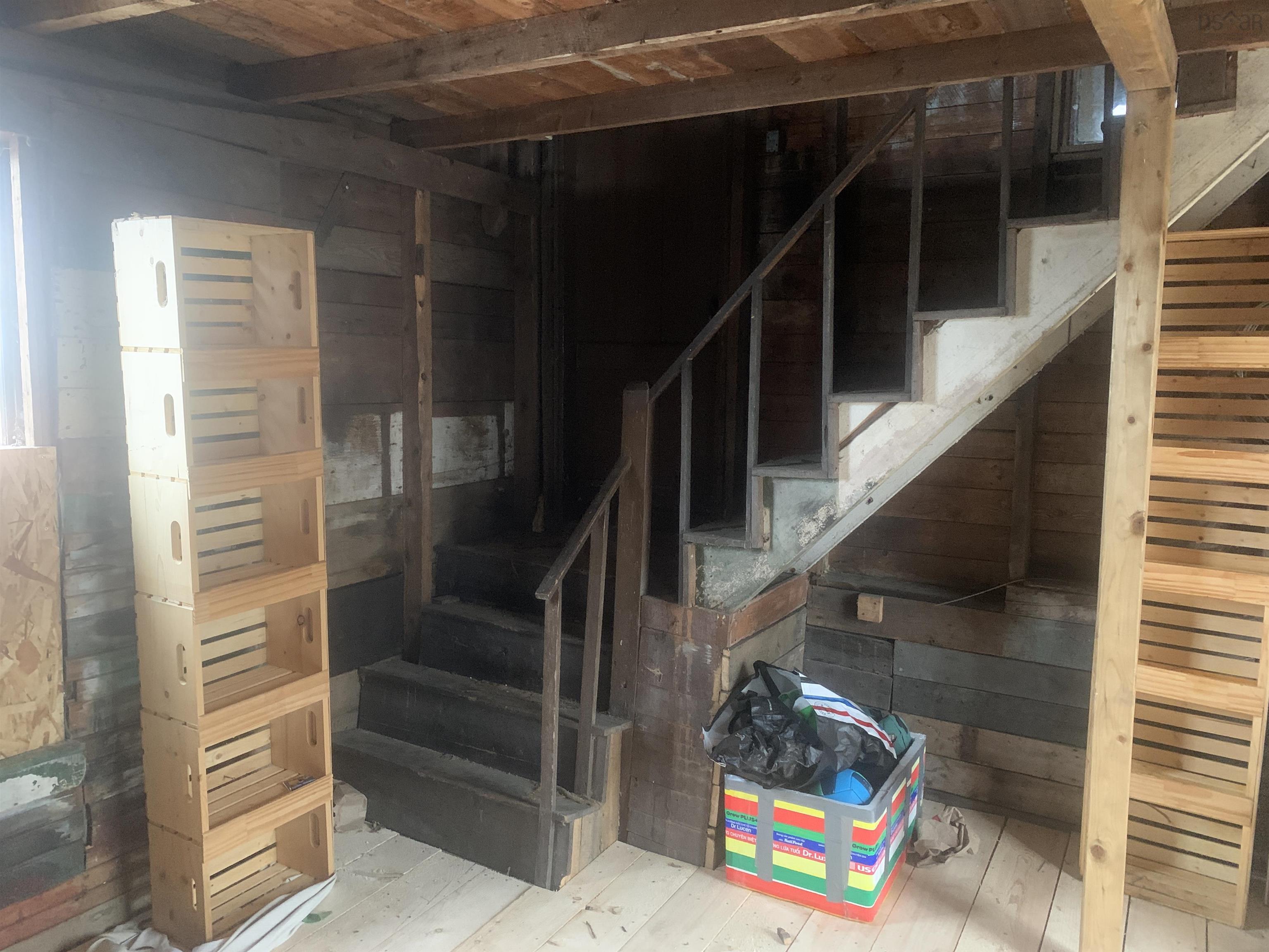 $196,900.00: 1 Whipple Street, Yarmouth