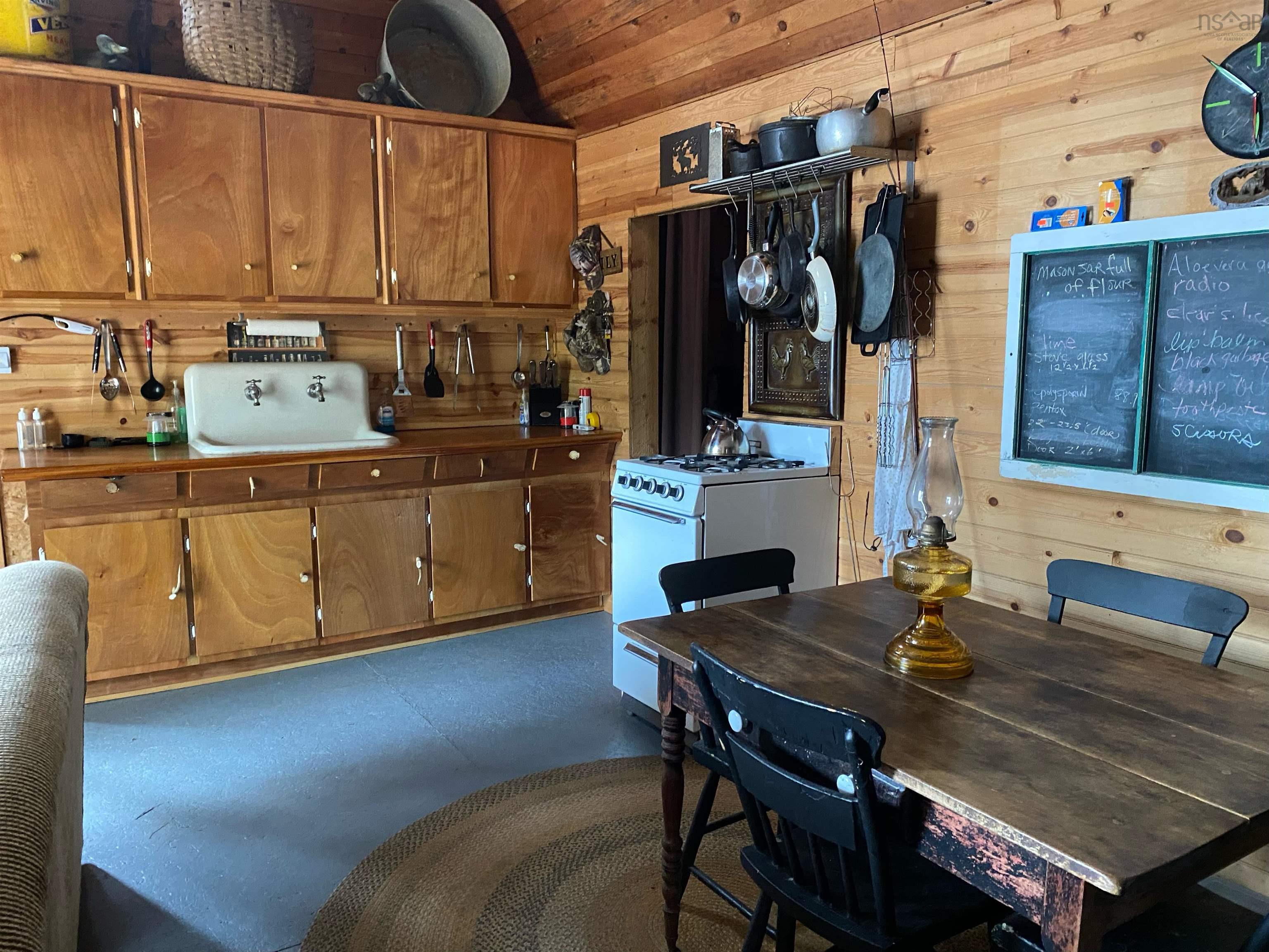 $99,500.00: 0 Lake Mulgrave, Victory