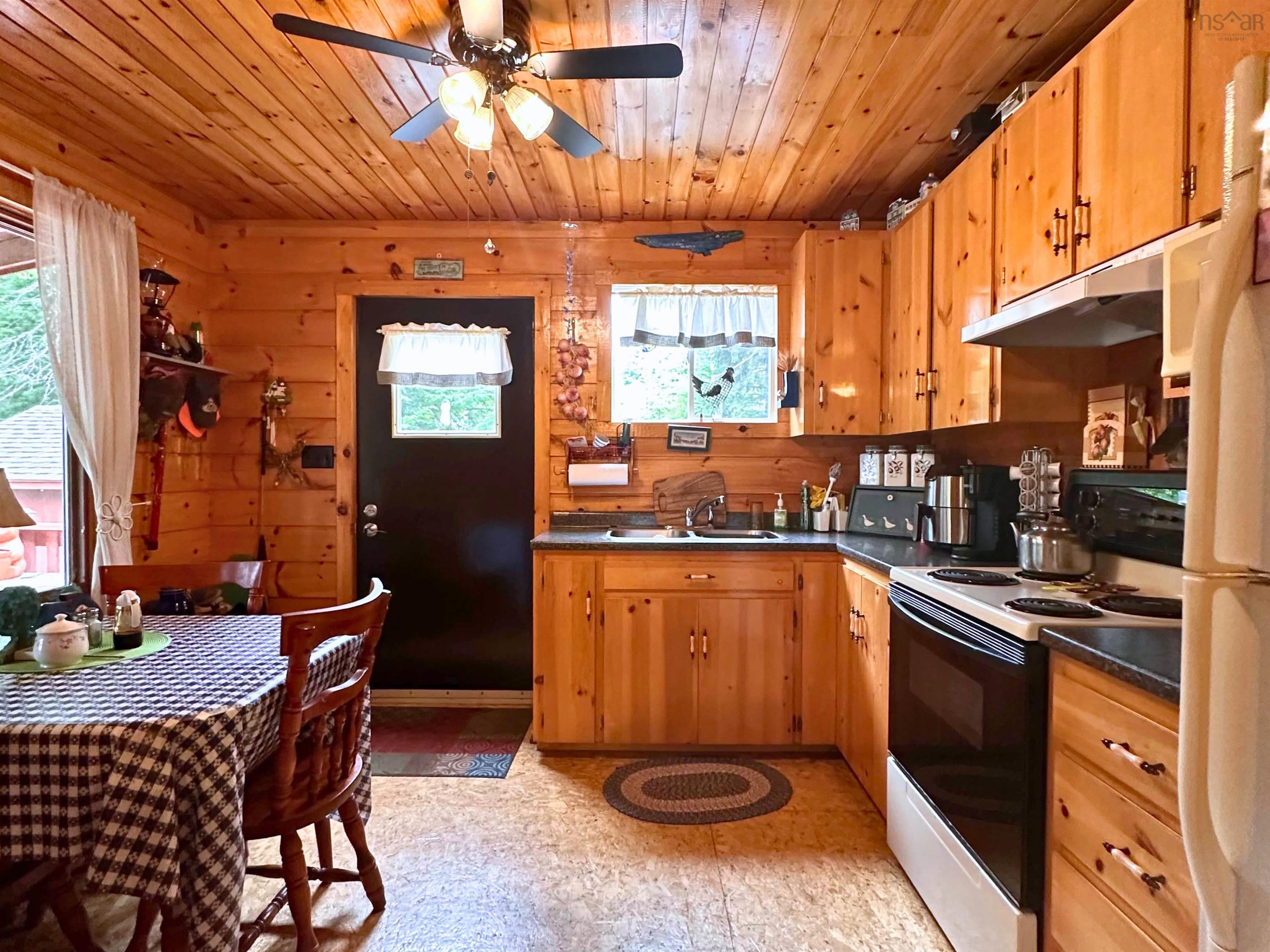 $325,000.00: 256 Dean Lake Road, Westfield