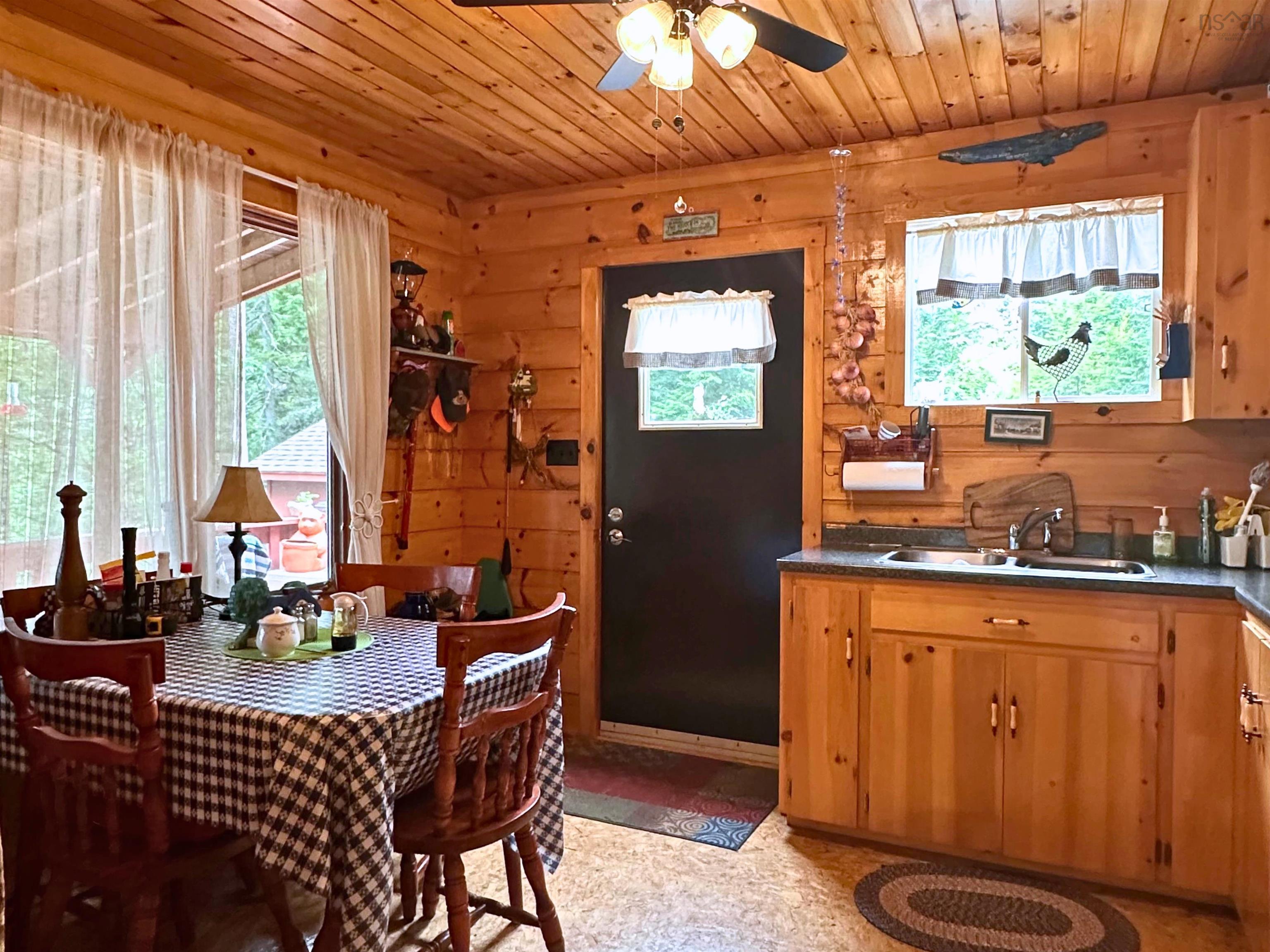 $325,000.00: 256 Dean Lake Road, Westfield