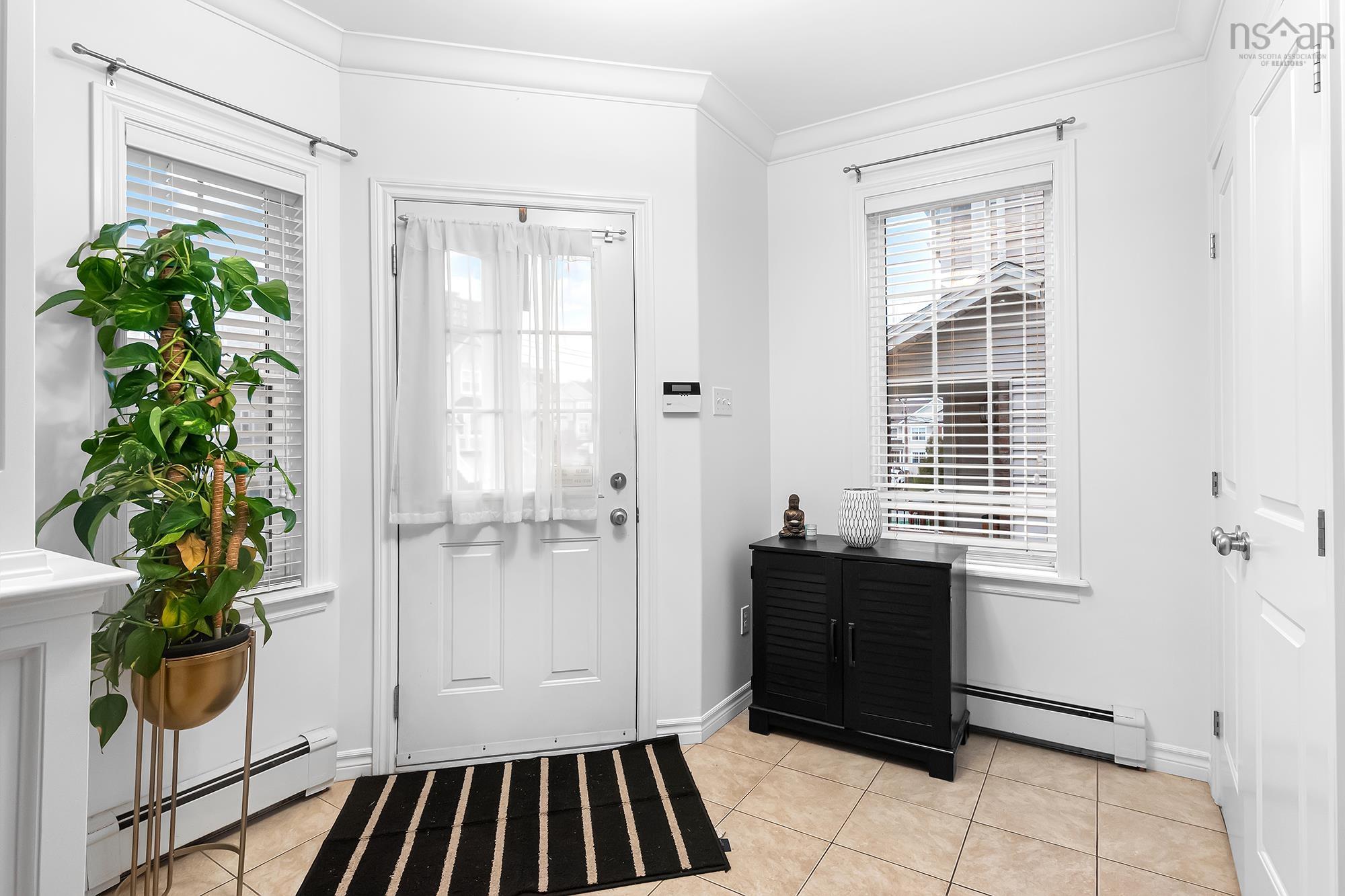 $609,900.00: 18 Outrigger Crescent, Halifax