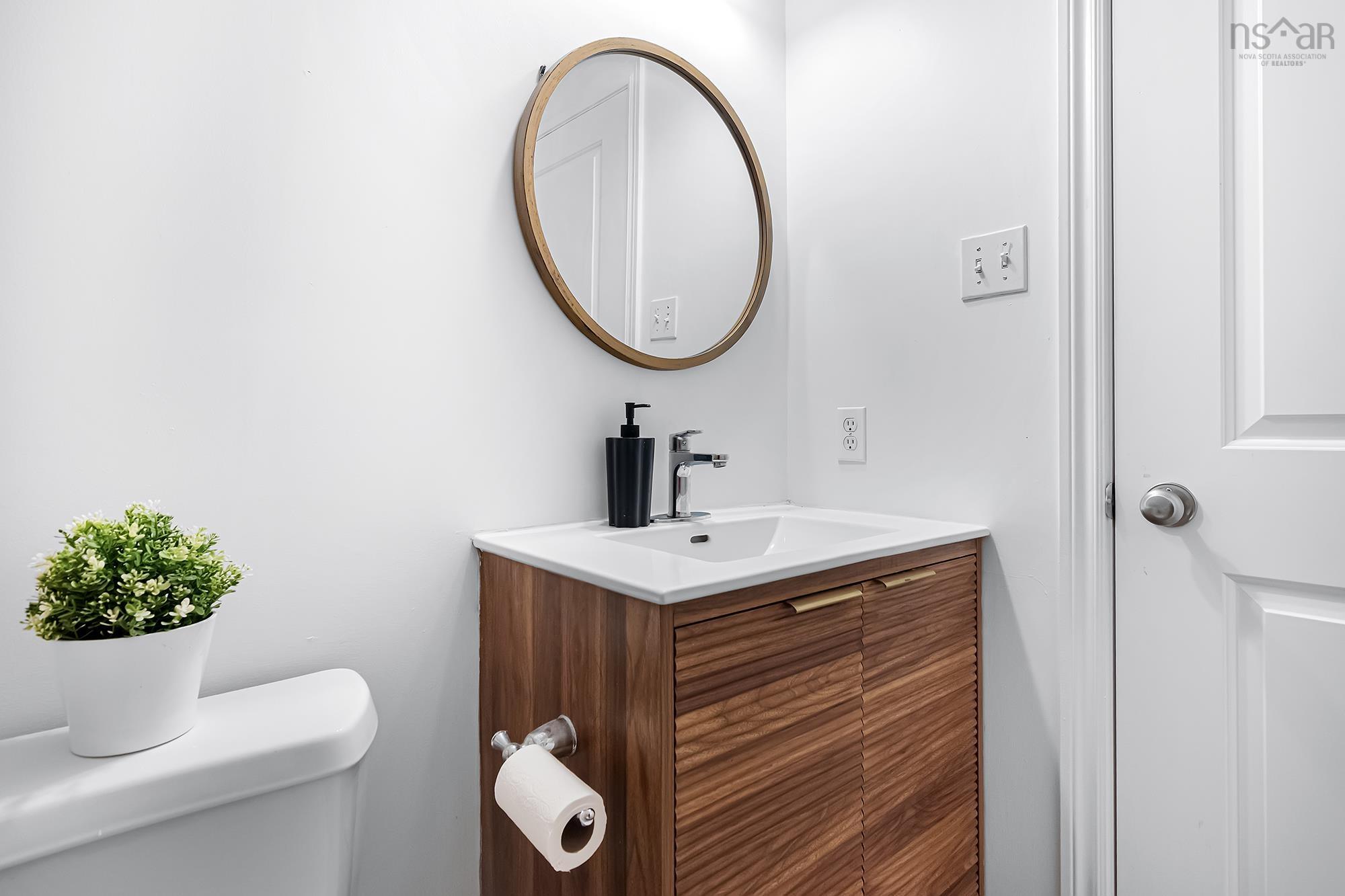 $609,900.00: 18 Outrigger Crescent, Halifax