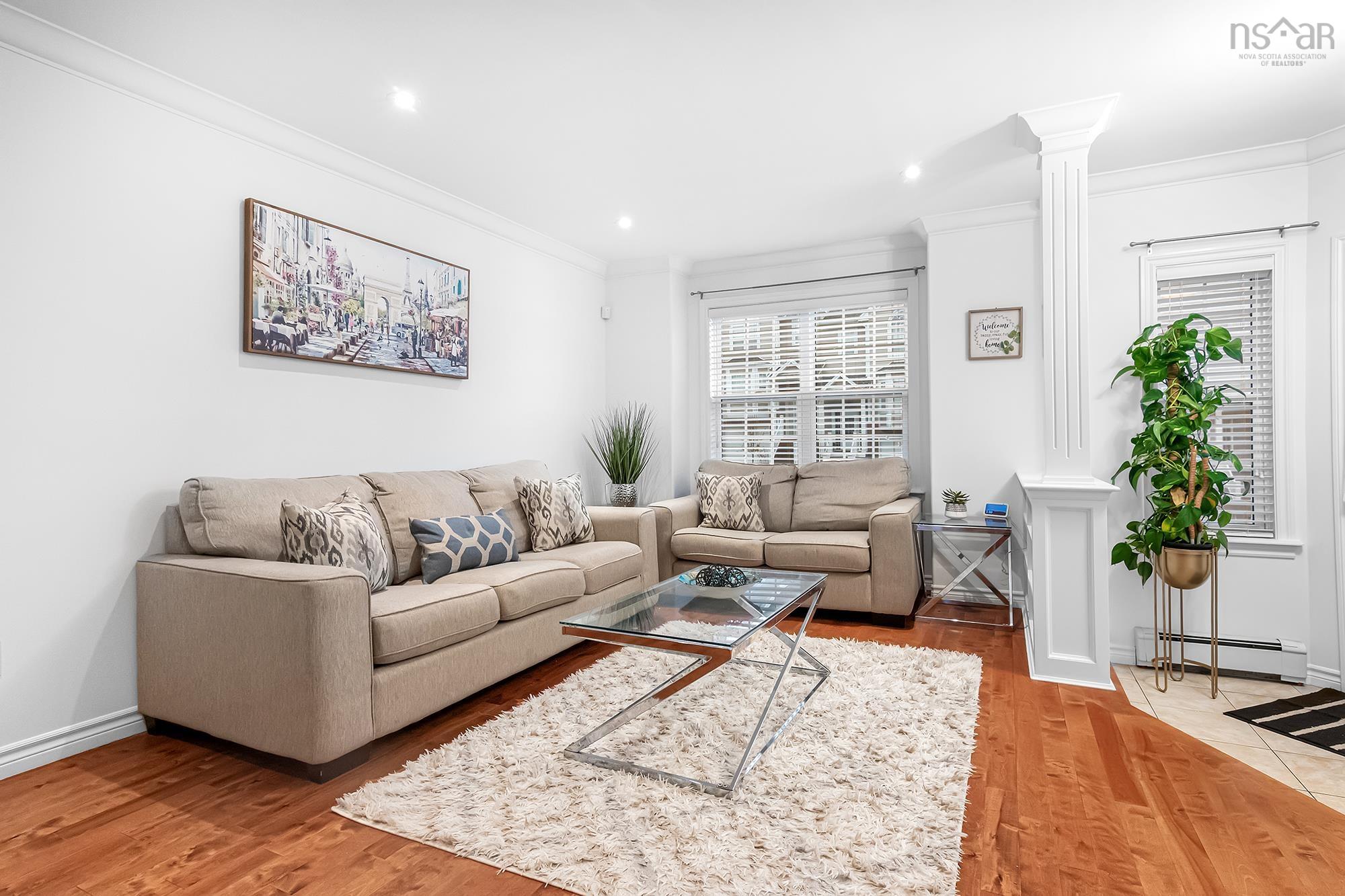 $609,900.00: 18 Outrigger Crescent, Halifax