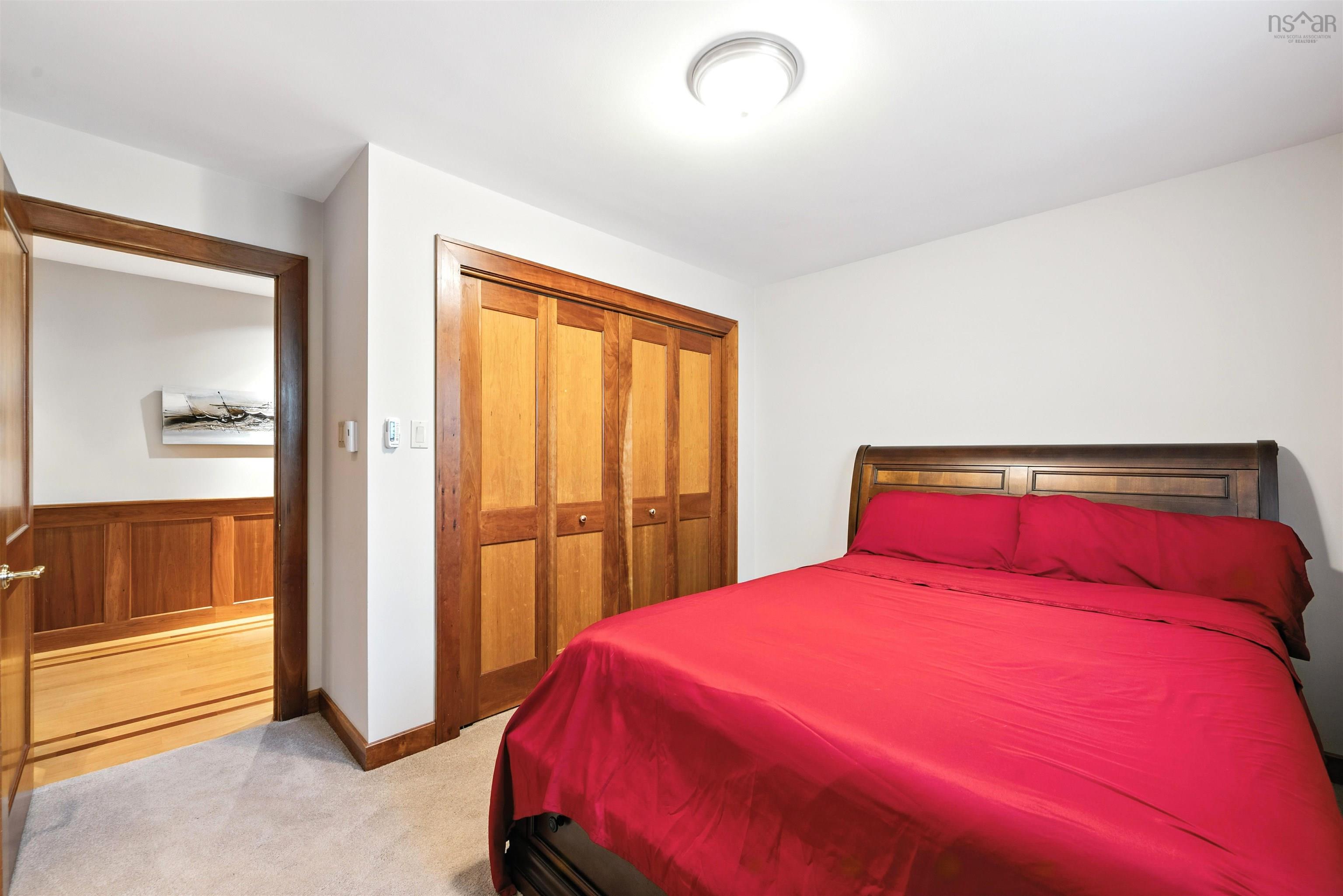 $874,900.00: 39 Cedar Street, Stellarton