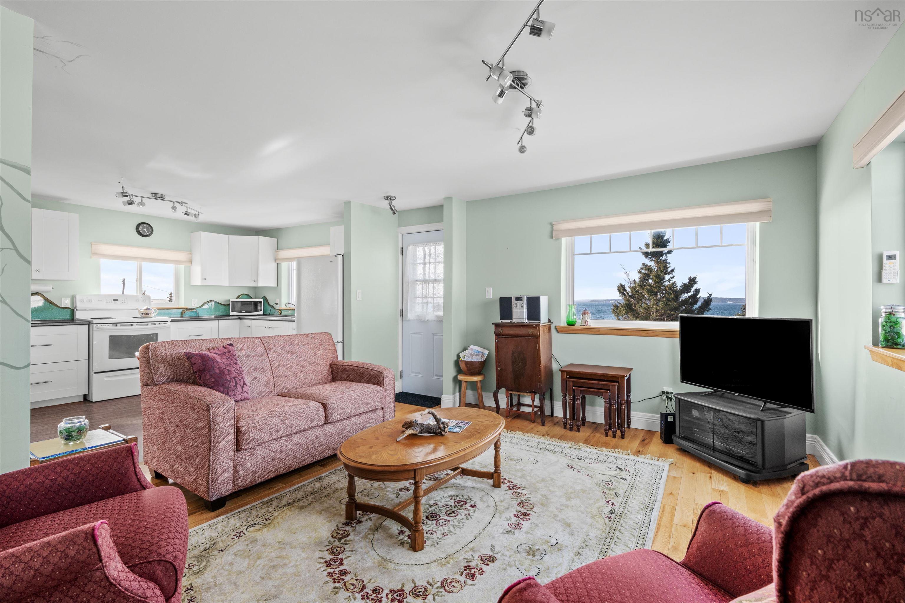 $669,000.00: 125 The Point Road, Blue Rocks