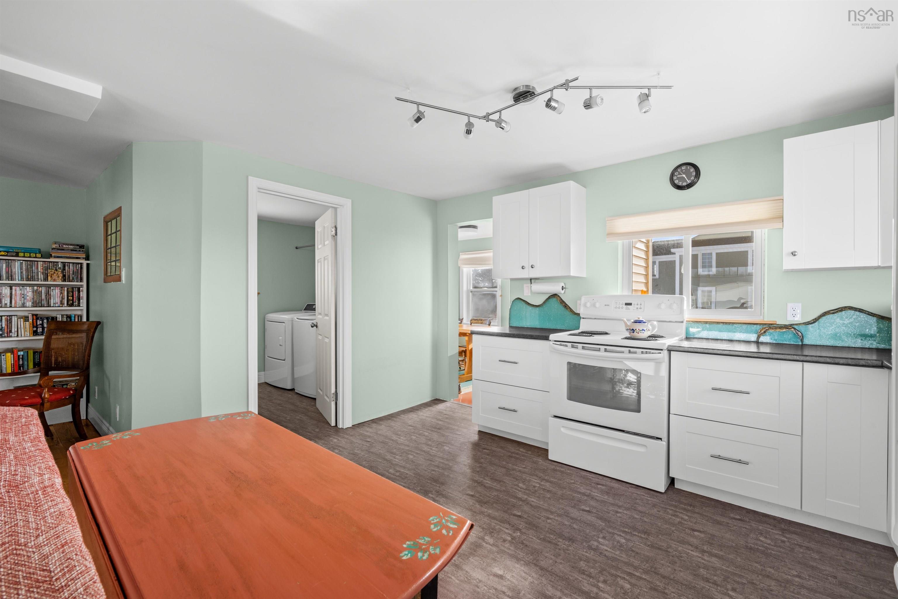 $669,000.00: 125 The Point Road, Blue Rocks