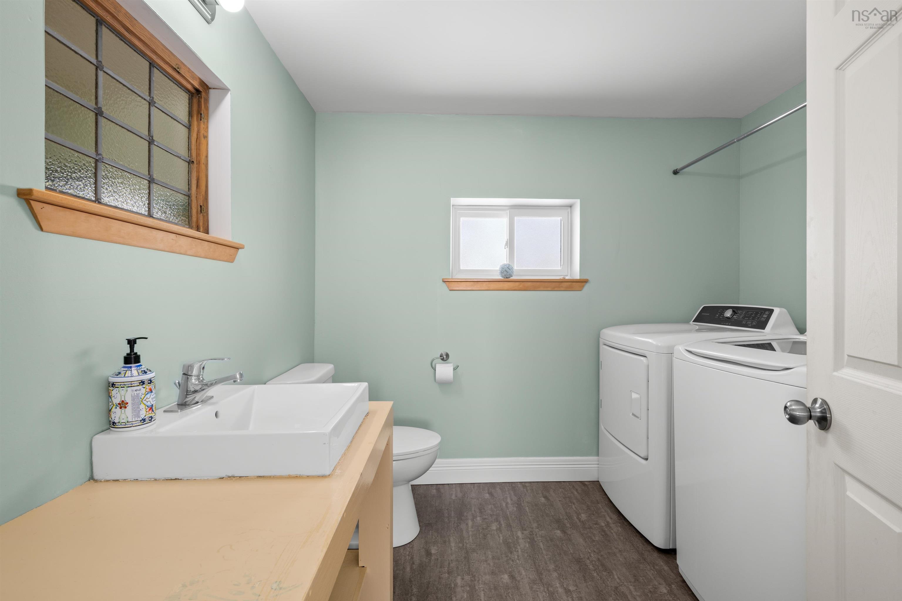 $669,000.00: 125 The Point Road, Blue Rocks