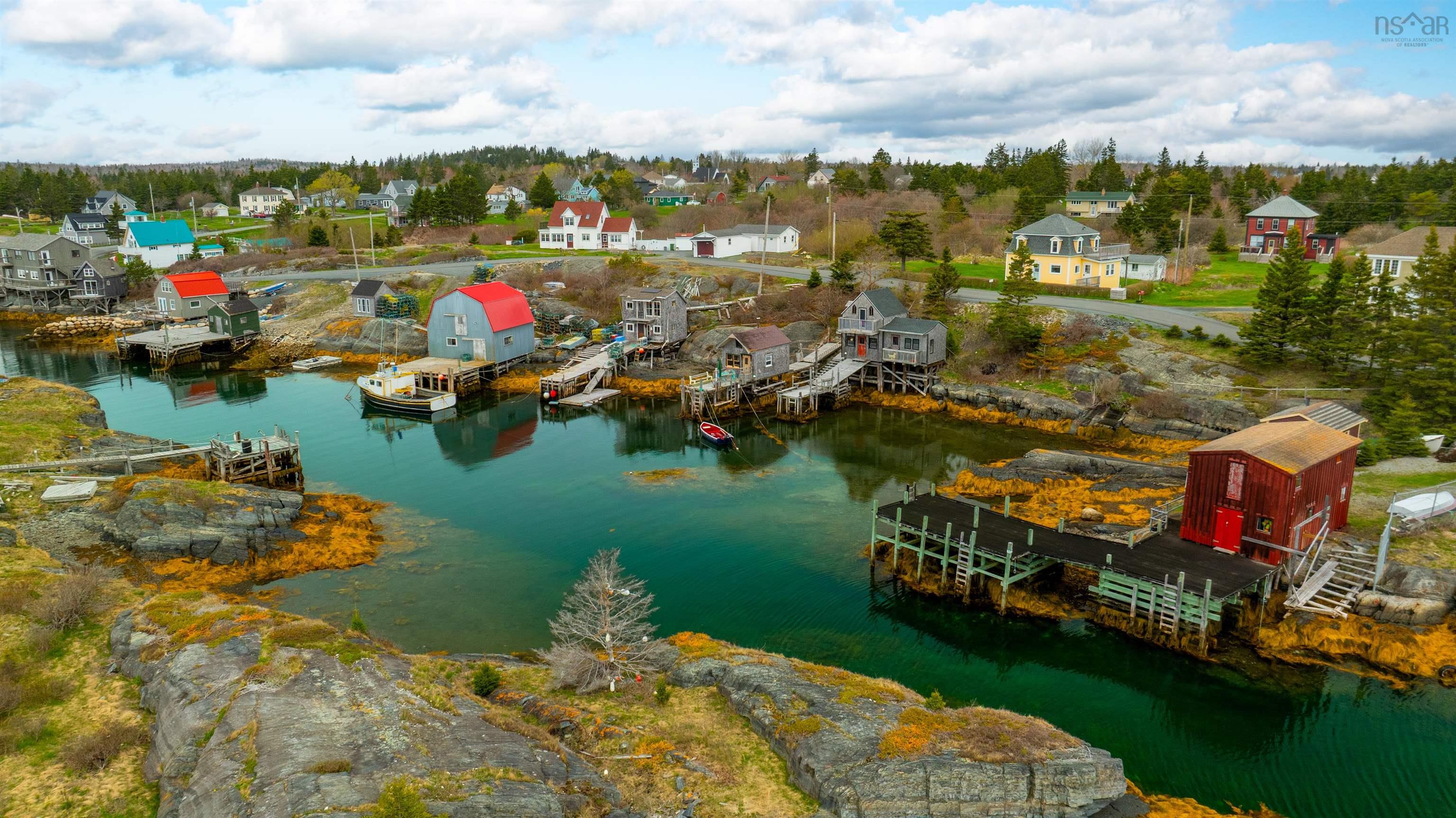 $669,000.00: 125 The Point Road, Blue Rocks