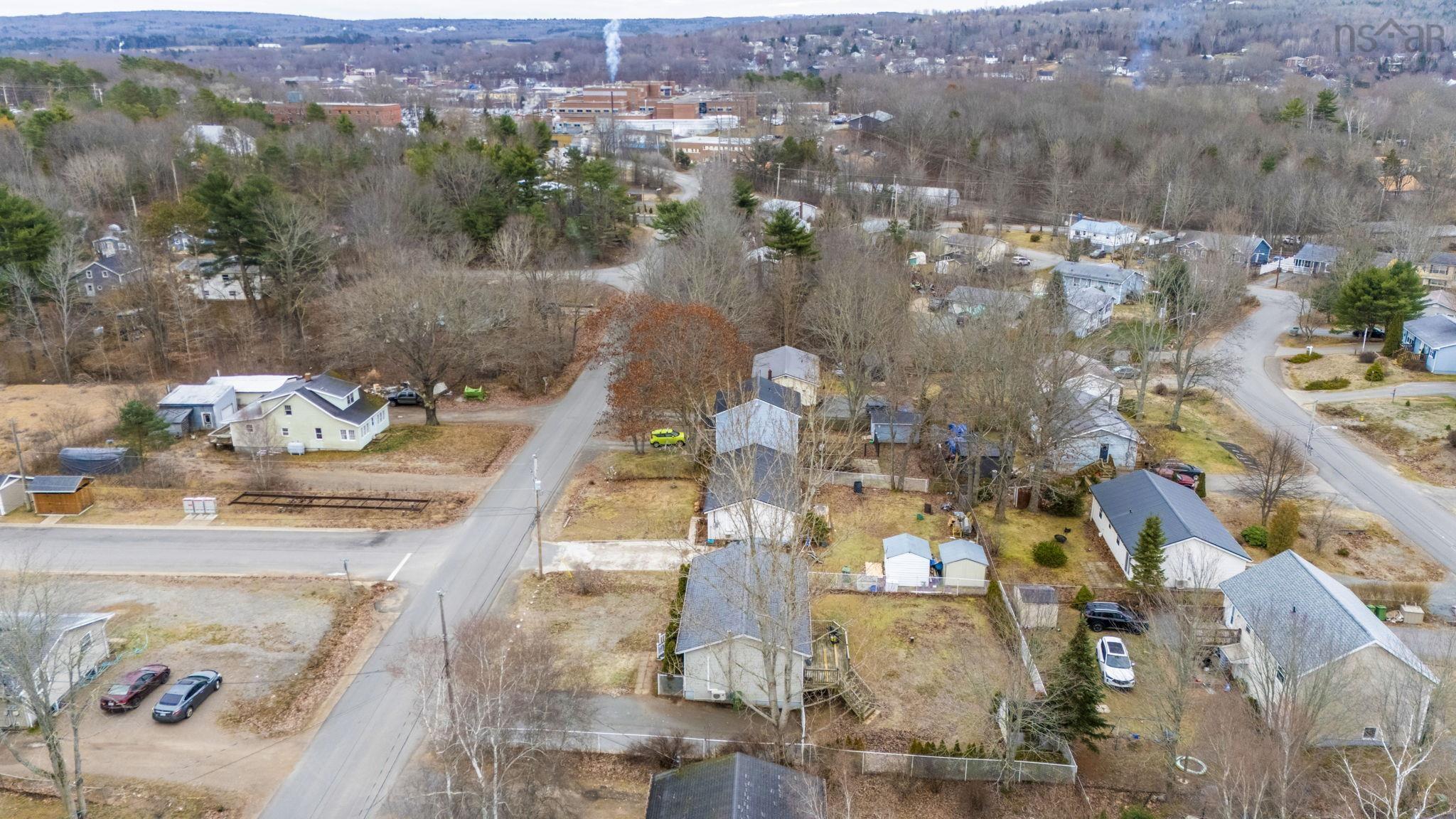 $340,000.00: 333 Lamont Road, North Kentville