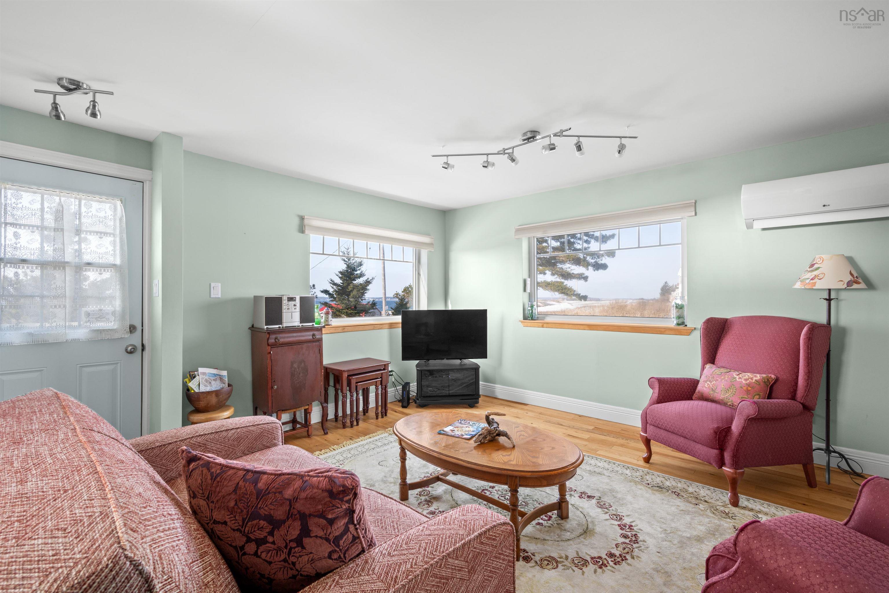 $669,000.00: 125 The Point Road, Blue Rocks