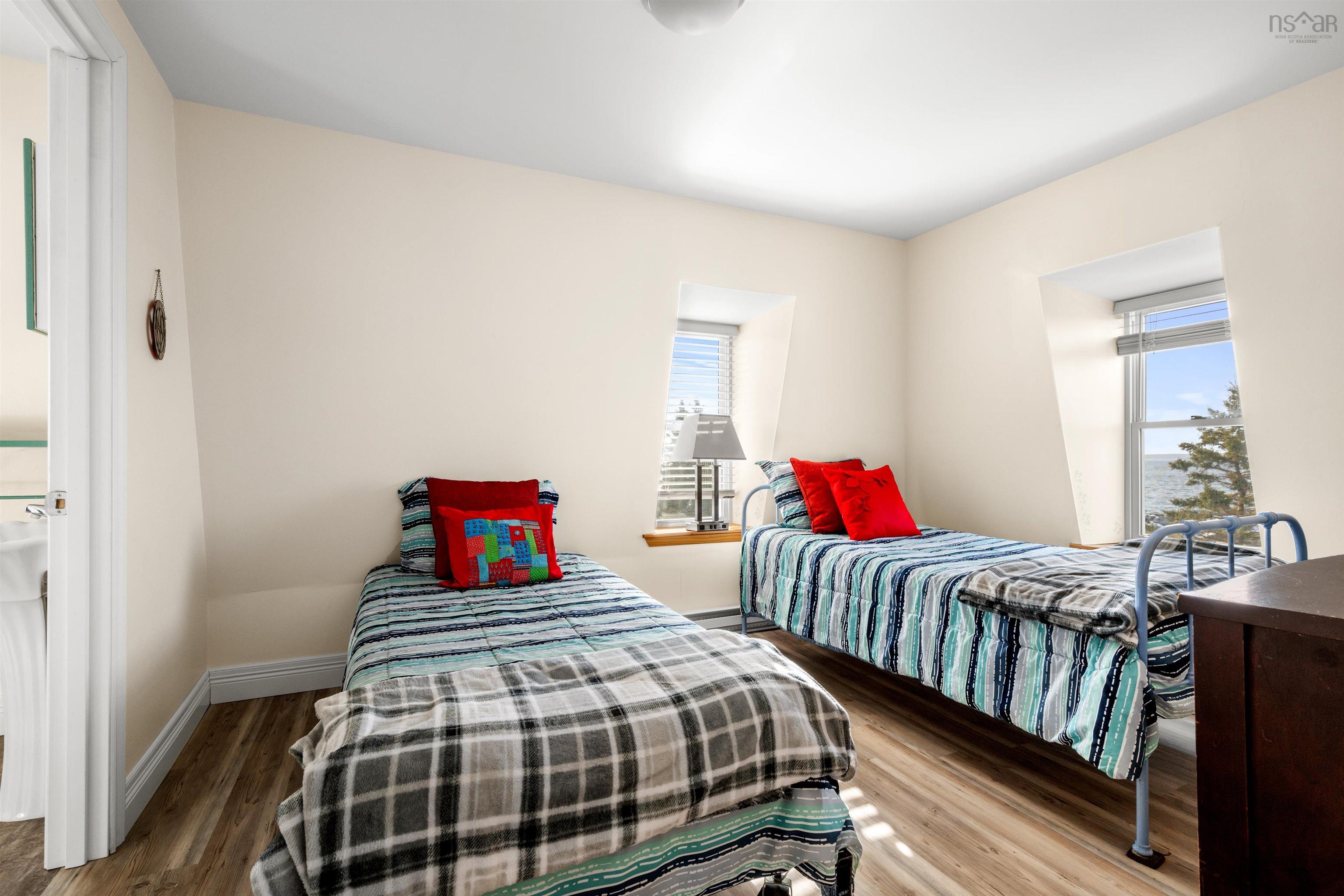 $669,000.00: 125 The Point Road, Blue Rocks