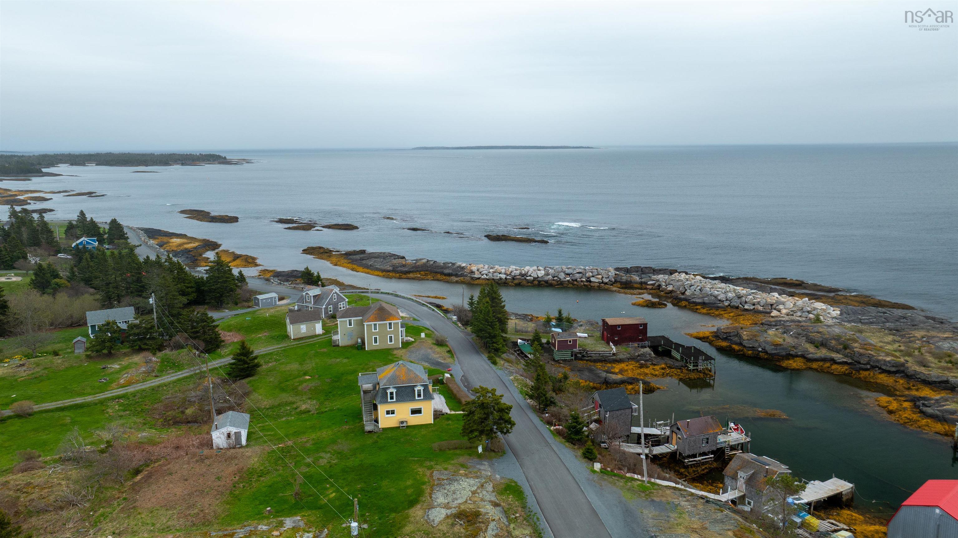 $669,000.00: 125 The Point Road, Blue Rocks