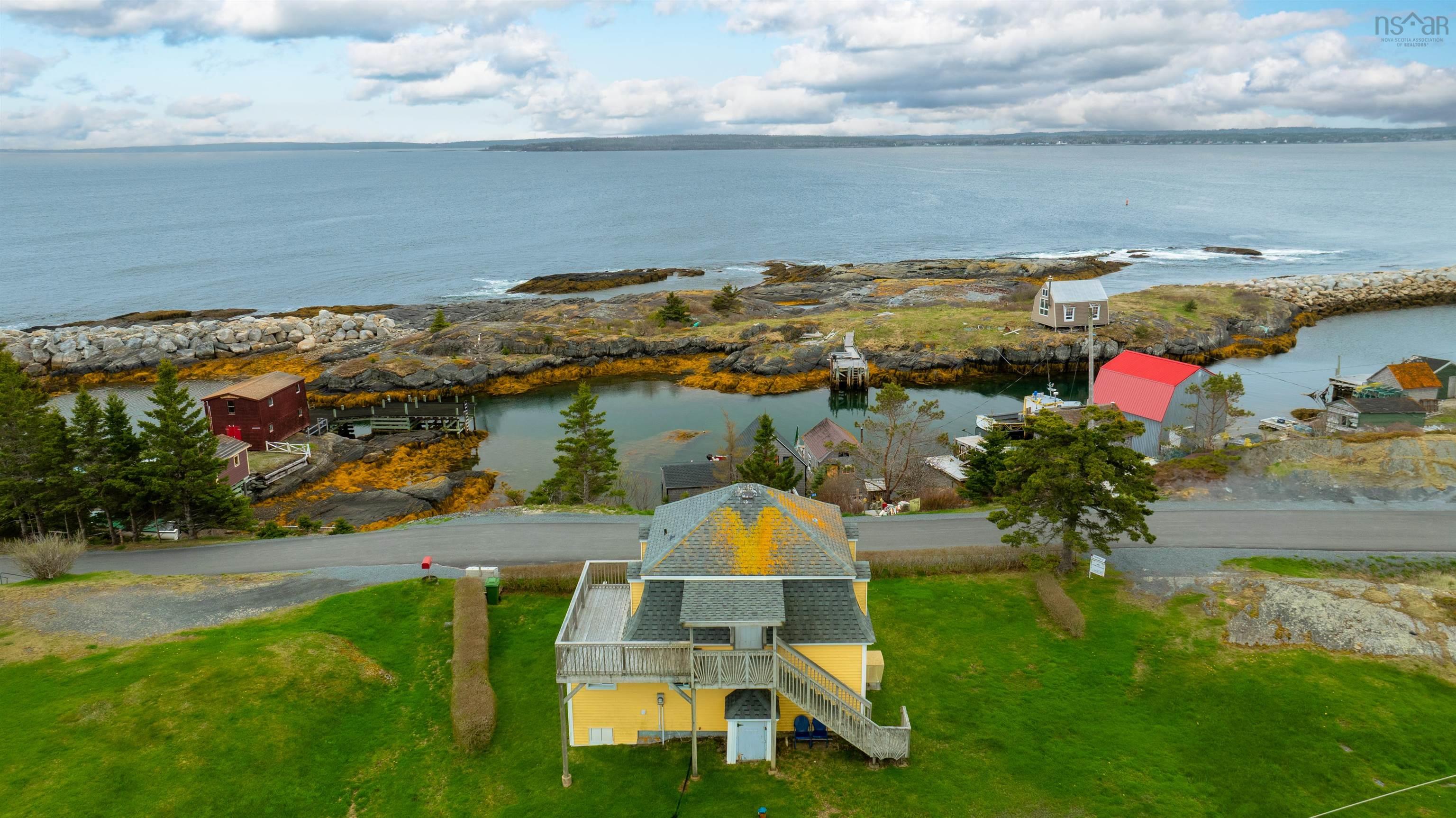 $669,000.00: 125 The Point Road, Blue Rocks