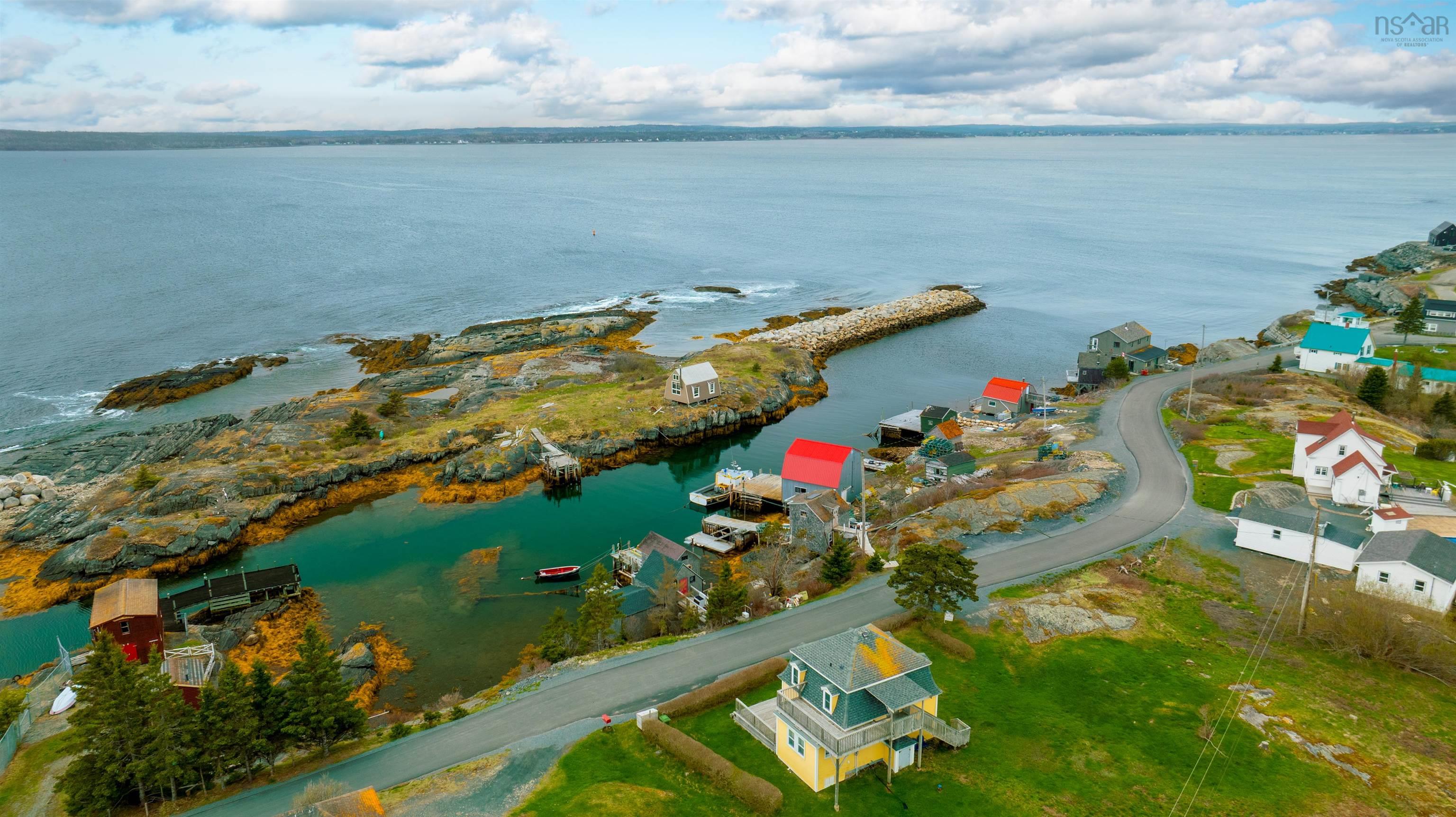 $669,000.00: 125 The Point Road, Blue Rocks