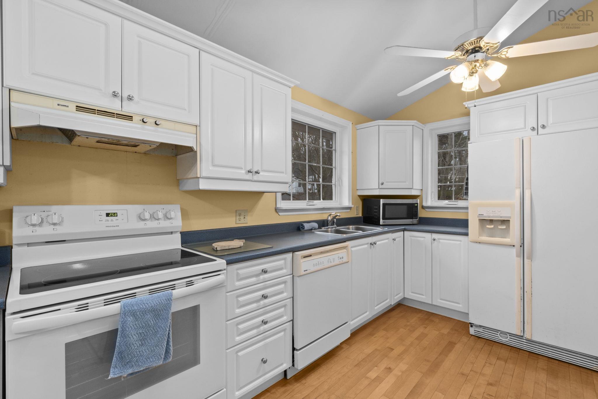 54 Sunnybrae Avenue, Halifax, NS (MLS 202529091)