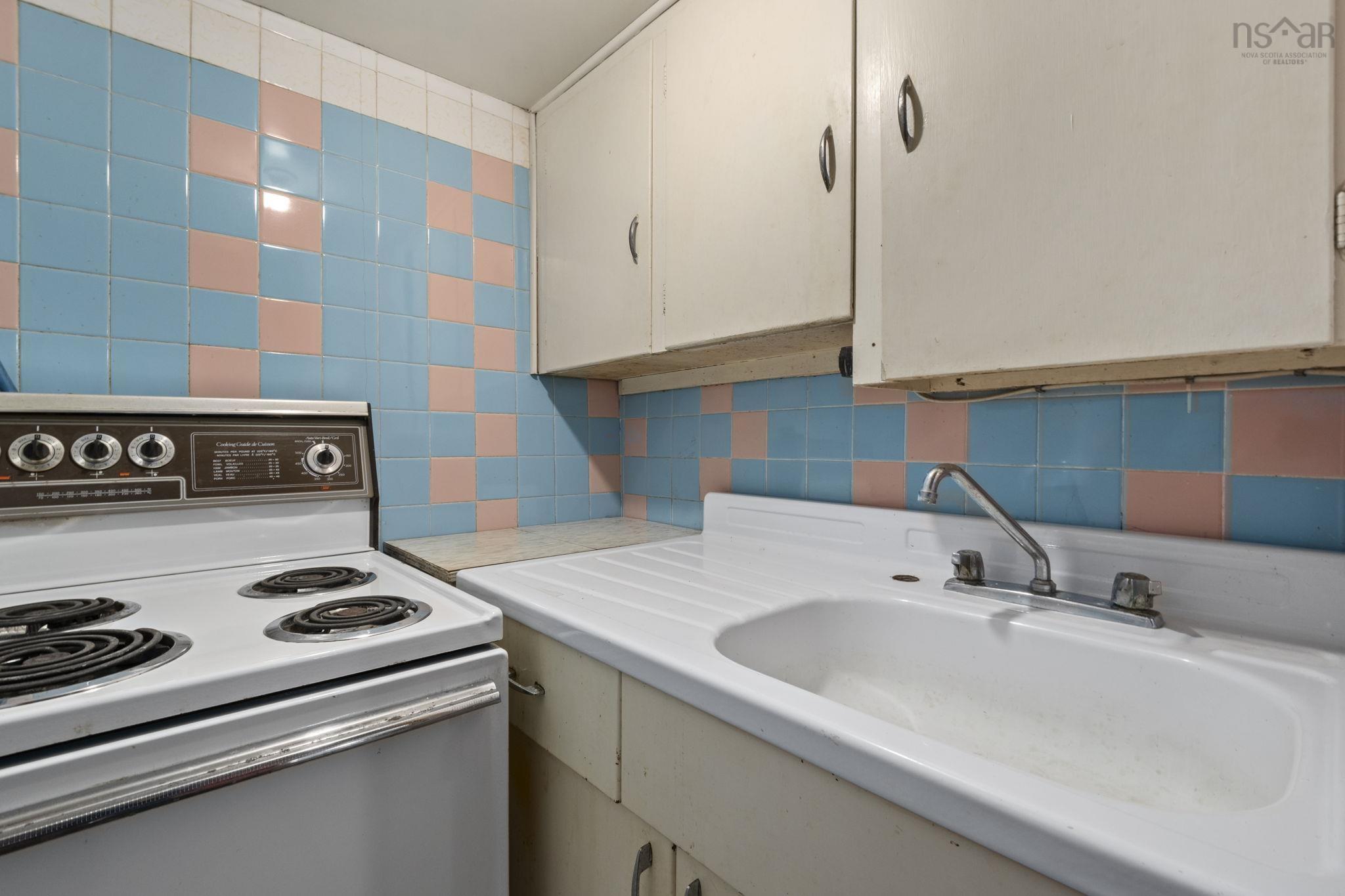 54 Sunnybrae Avenue, Halifax, NS (MLS 202529091)