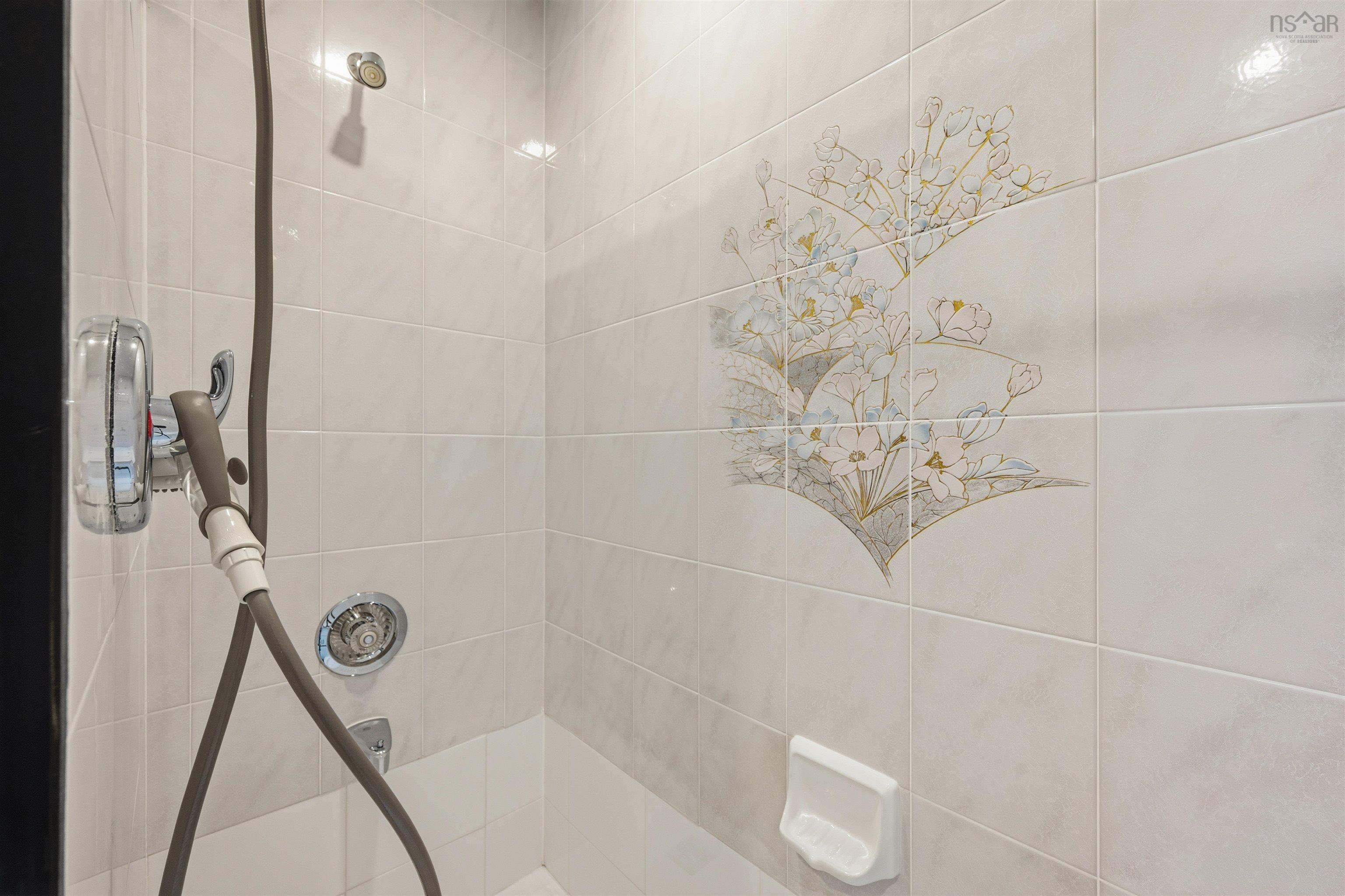 $729,900.00: 331 Moirs Mill Road, Bedford