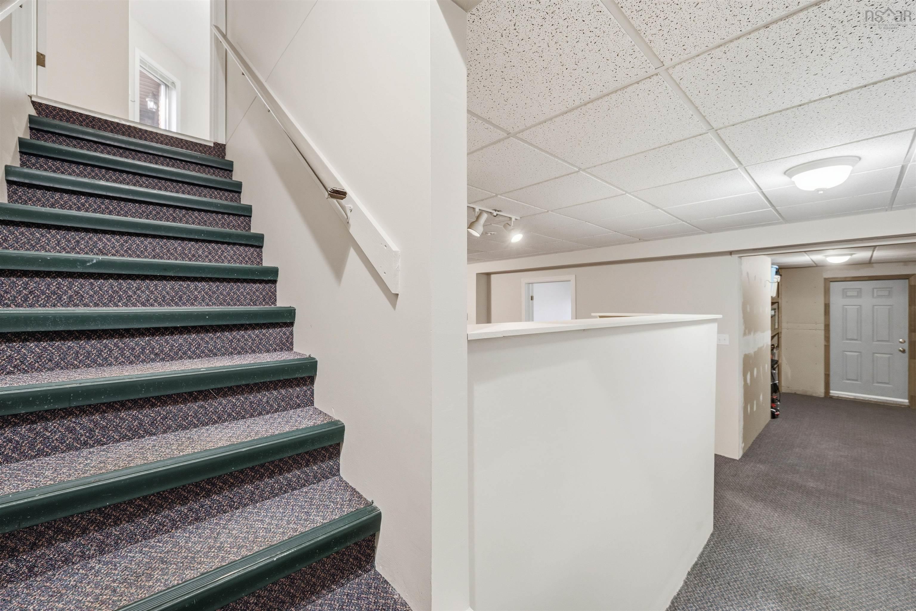 $729,900.00: 331 Moirs Mill Road, Bedford