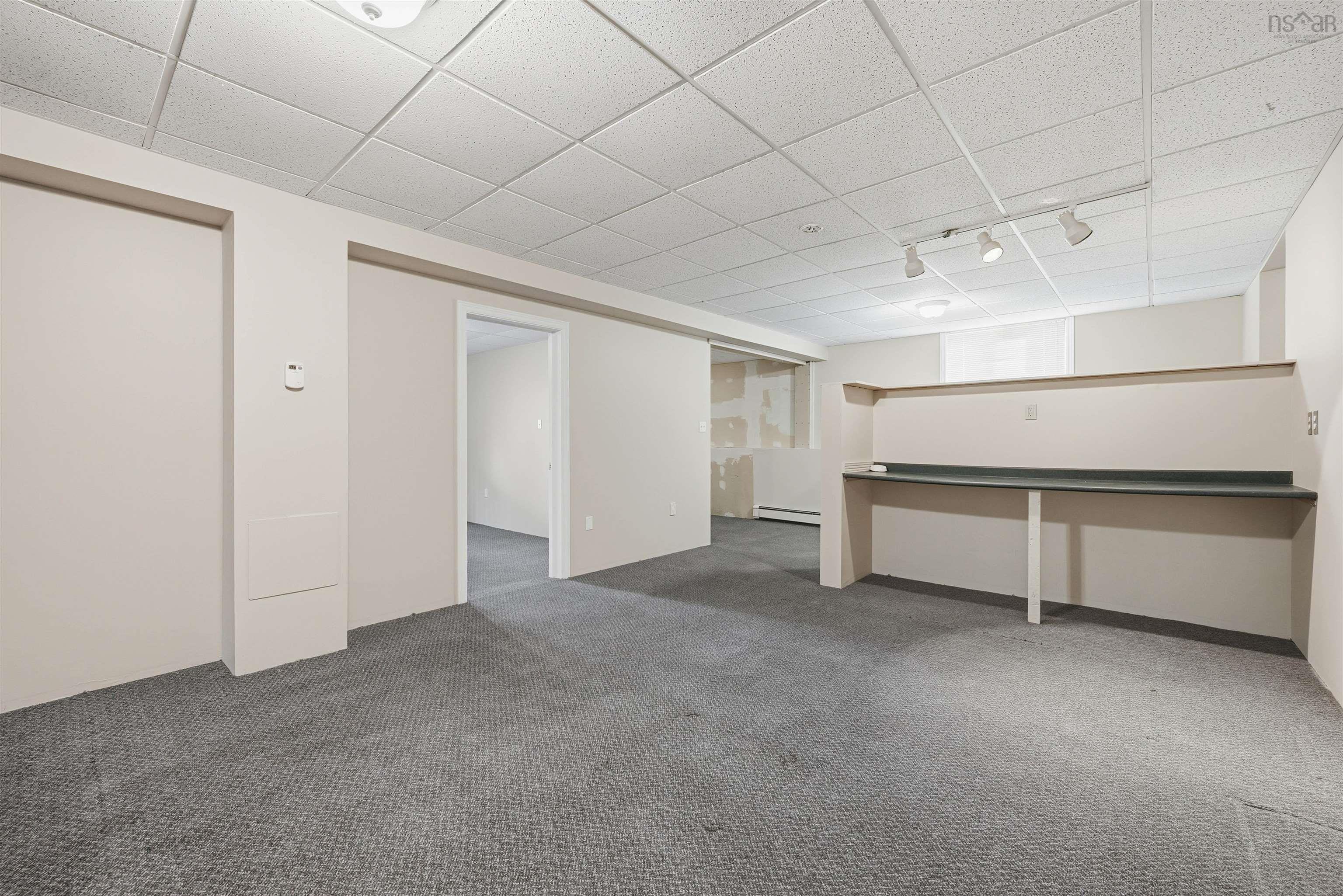 $729,900.00: 331 Moirs Mill Road, Bedford