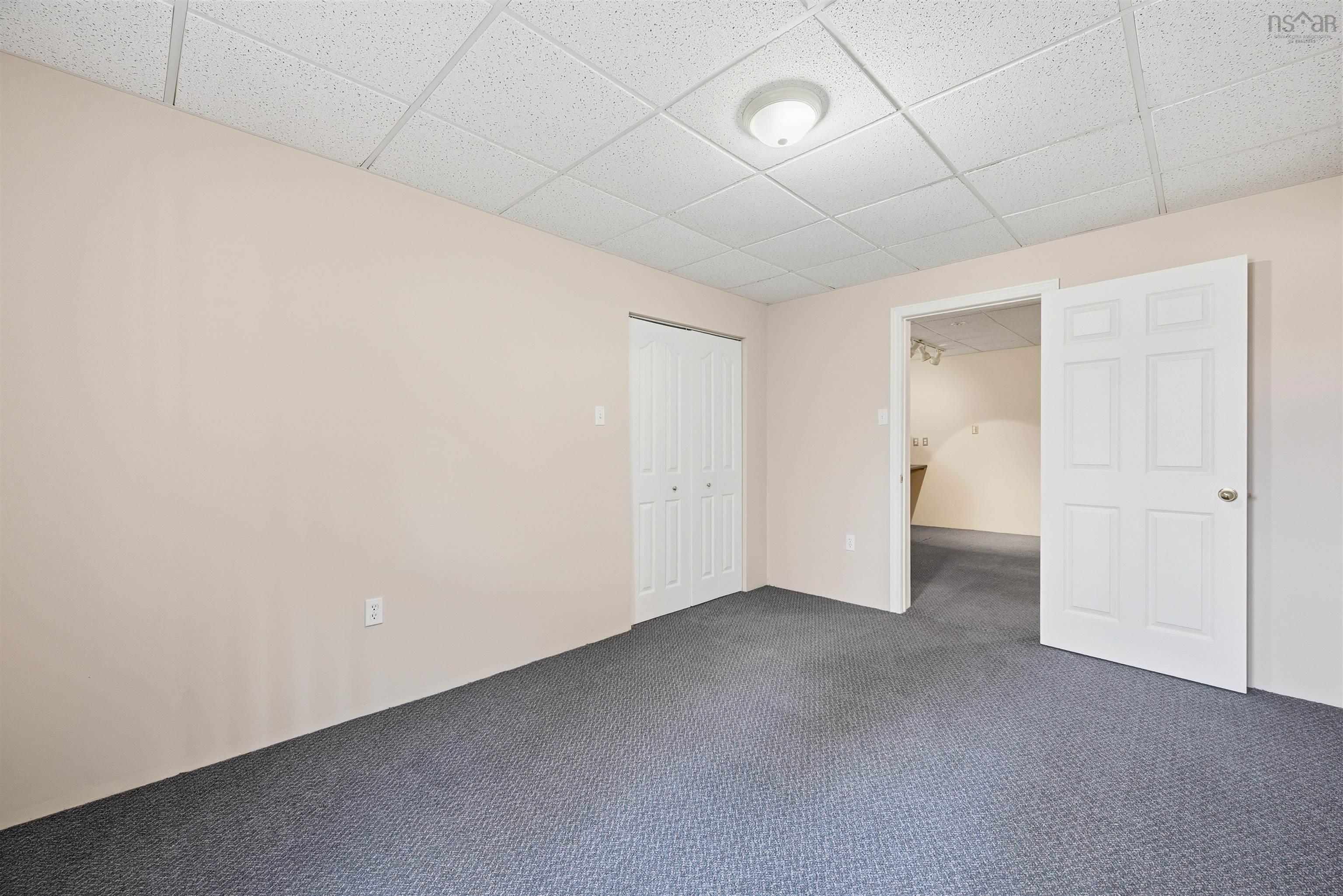 $729,900.00: 331 Moirs Mill Road, Bedford