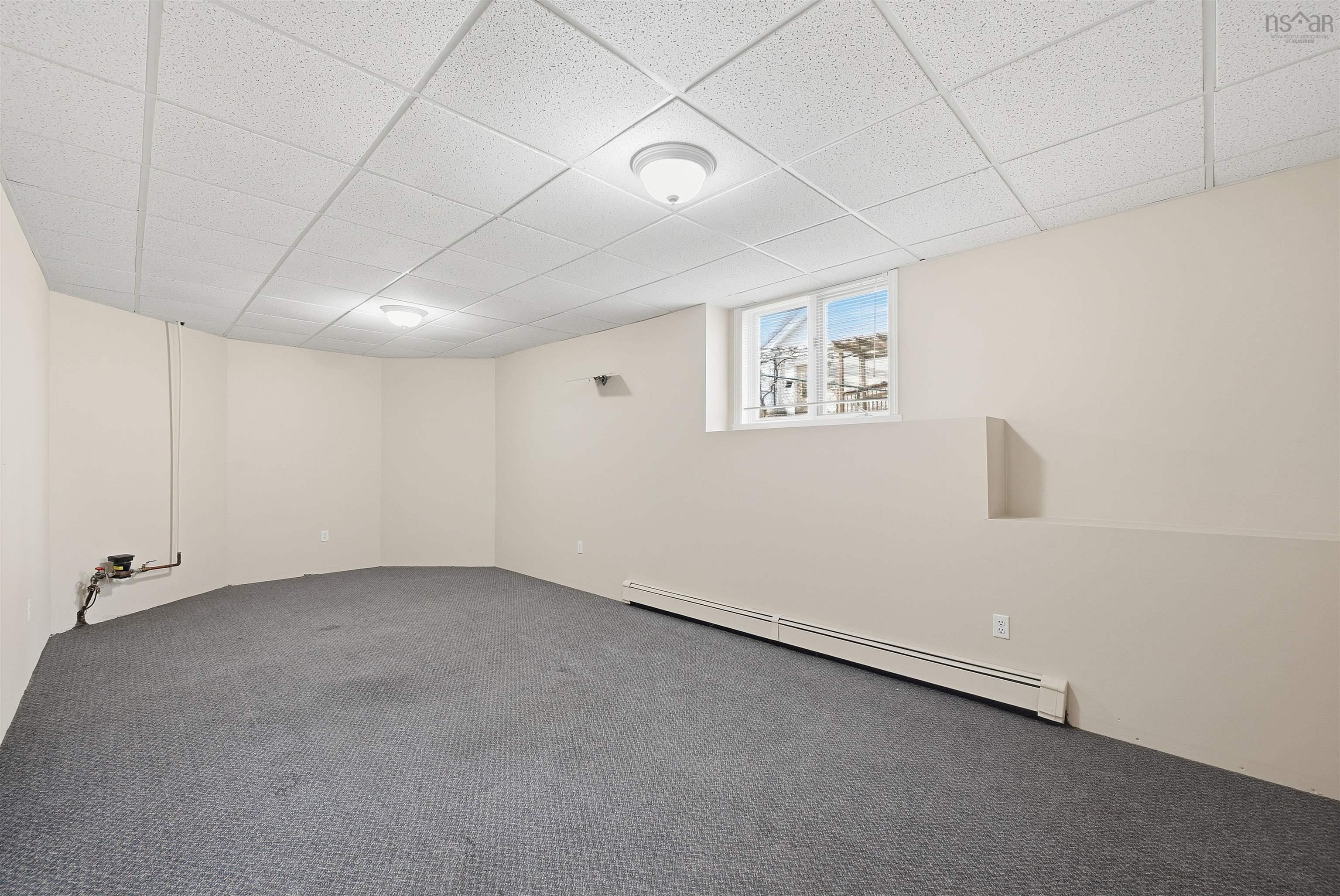 $729,900.00: 331 Moirs Mill Road, Bedford