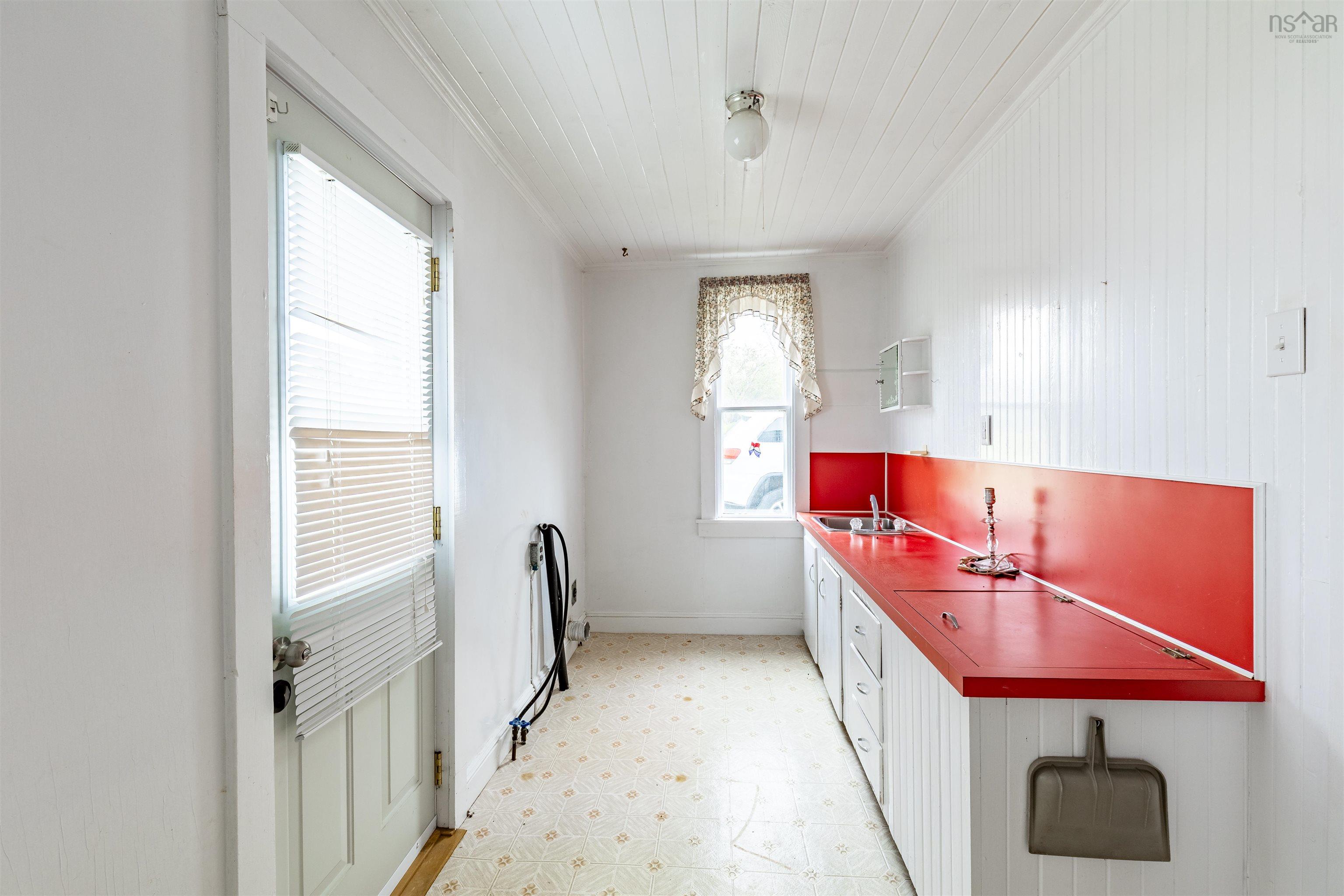 $260,000.00: 2917 Highway 308 Highway, Amiraults Hill